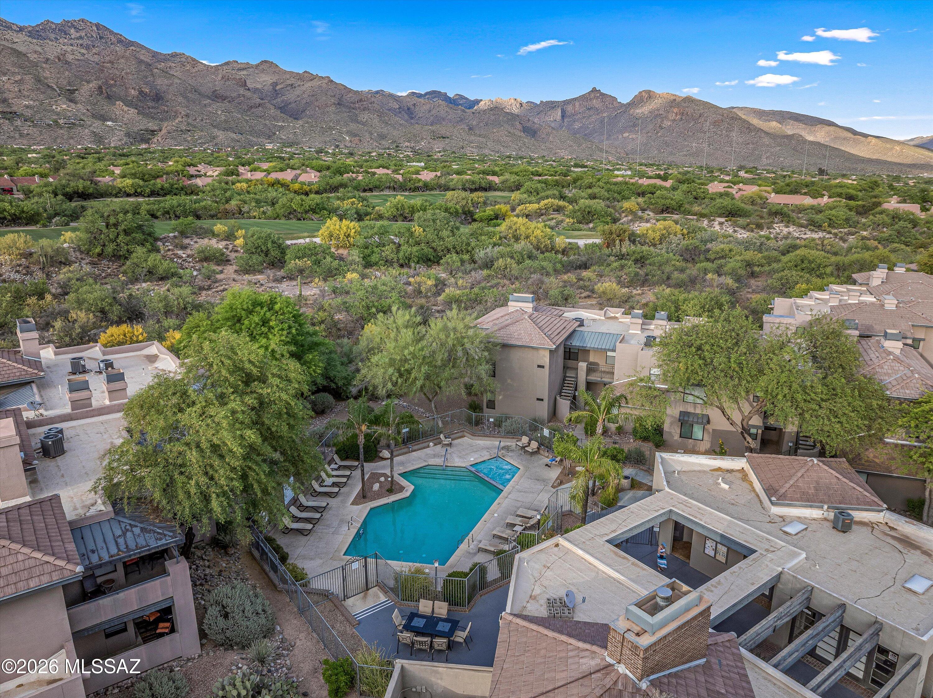 Greens at Ventana Canyon - Residential
