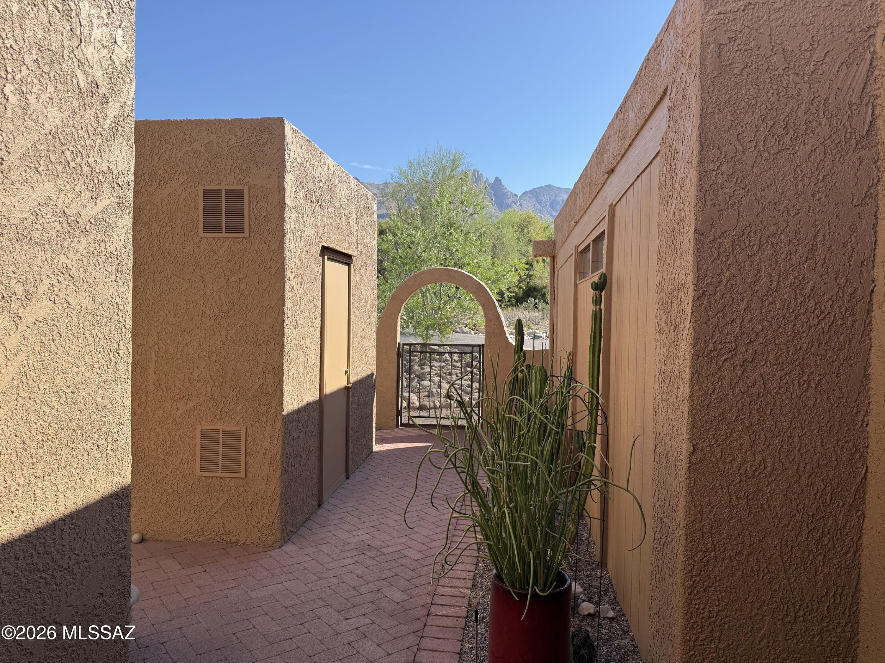 The Foothills Townhomes (1-70) - Residential