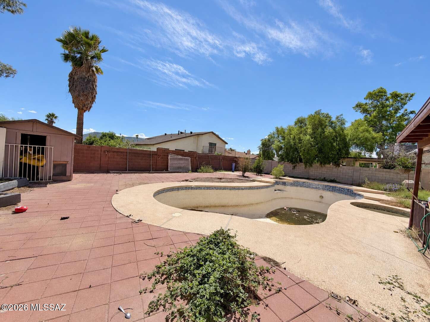 Mission West (1-370) - Residential