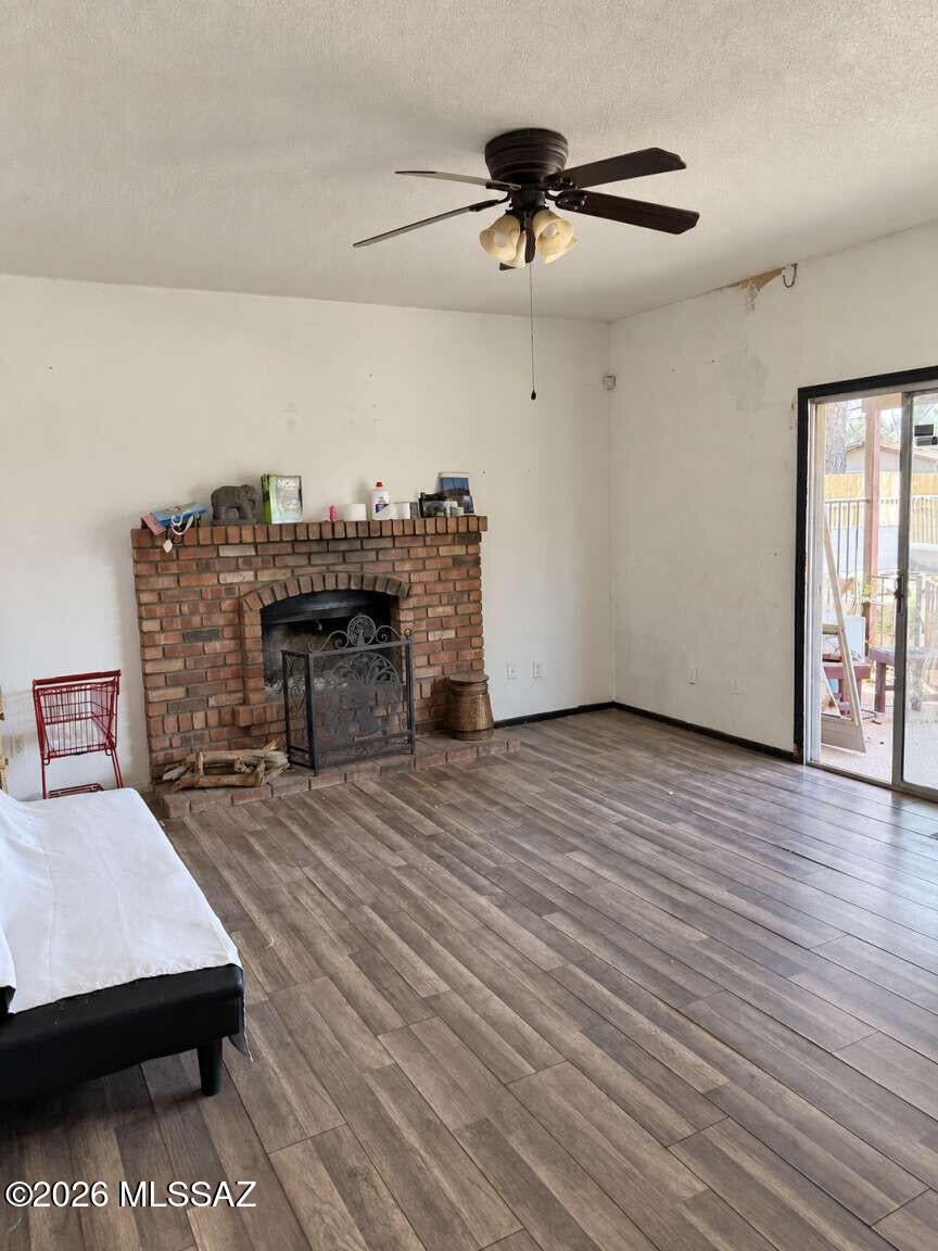 Mission West (1-370) - Residential