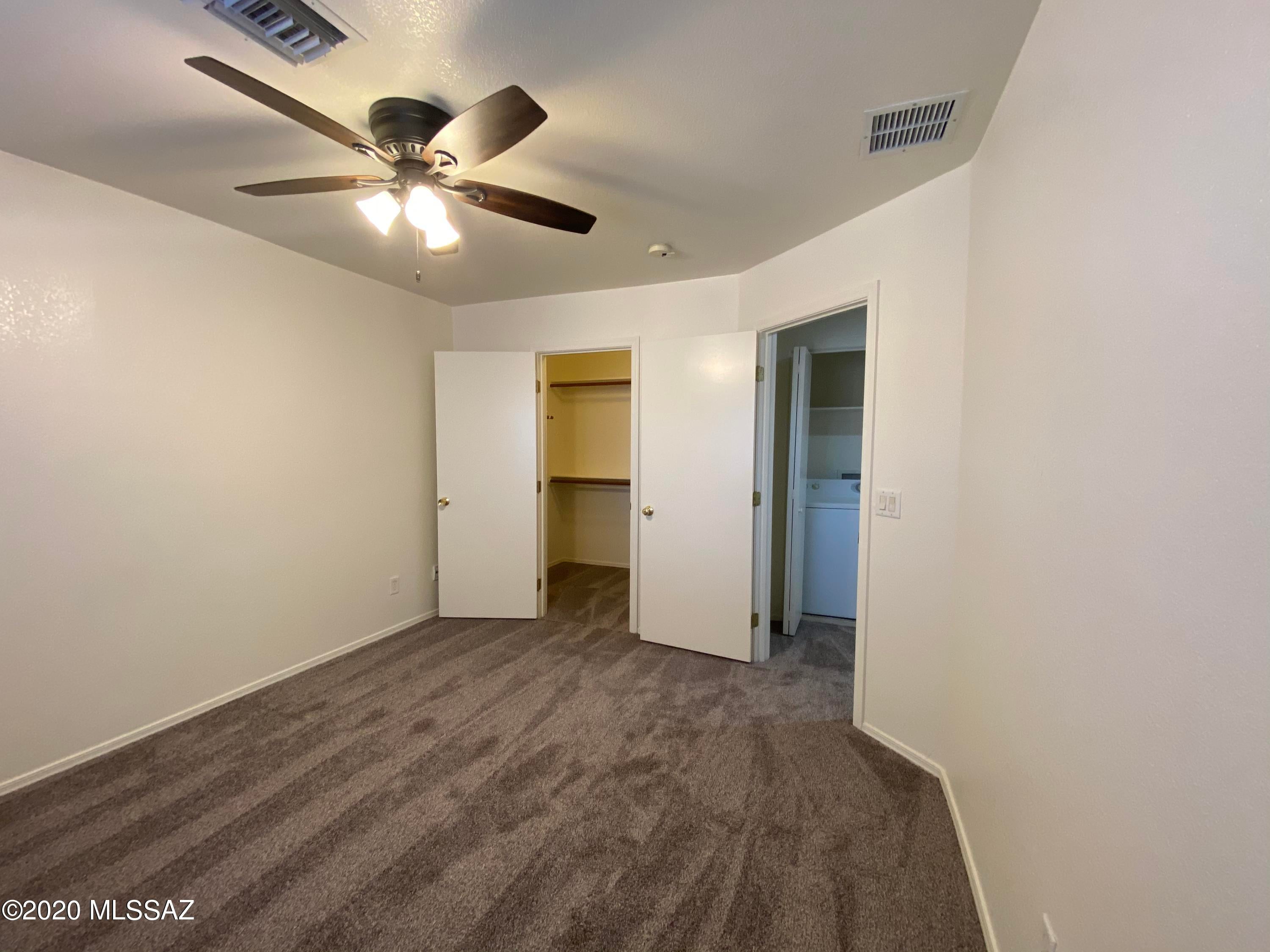 Mountain View Condos. (1-76) - Residential Lease