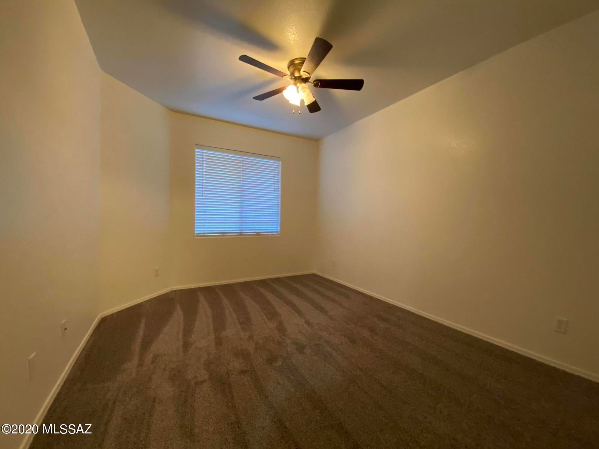 Mountain View Condos. (1-76) - Residential Lease