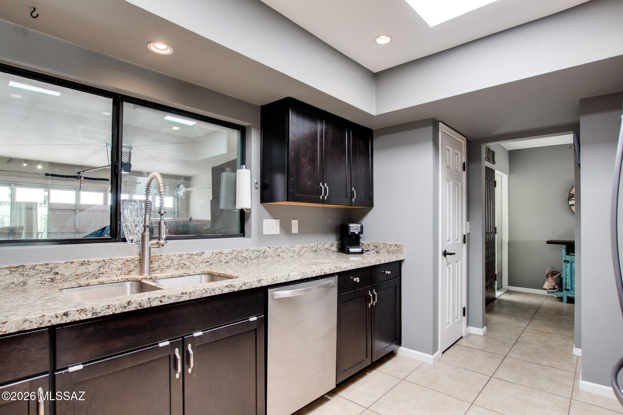 Casa Blanca Villas - Residential