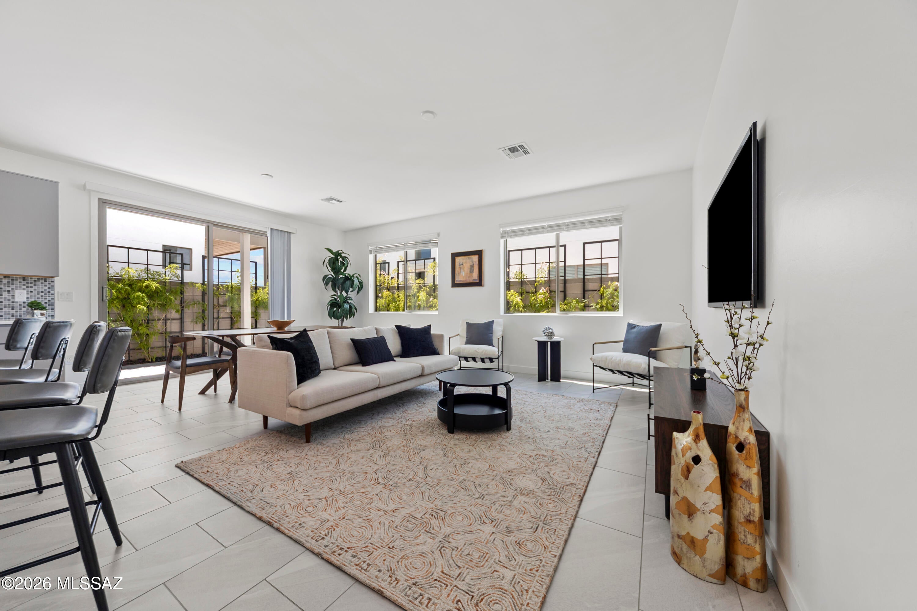 Pearl at the Bridges - Residential