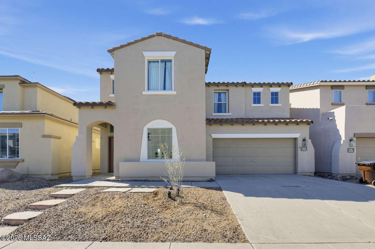 Welcome to this spacious home in the desirable Sahuarita community! Offering approximately 2,221 square feet of living space, this residence provides a wonderful opportunity to enjoy comfortable Arizona living. The generous floor plan offers flexibility for everyday living, entertaining, and creating spaces that suit your lifestyle. Conveniently located near shopping, dining, schools, parks, and recreational amenities, this property combines space, convenience, and potential. Don't miss the opportunity to make this Sahuarita home your own!