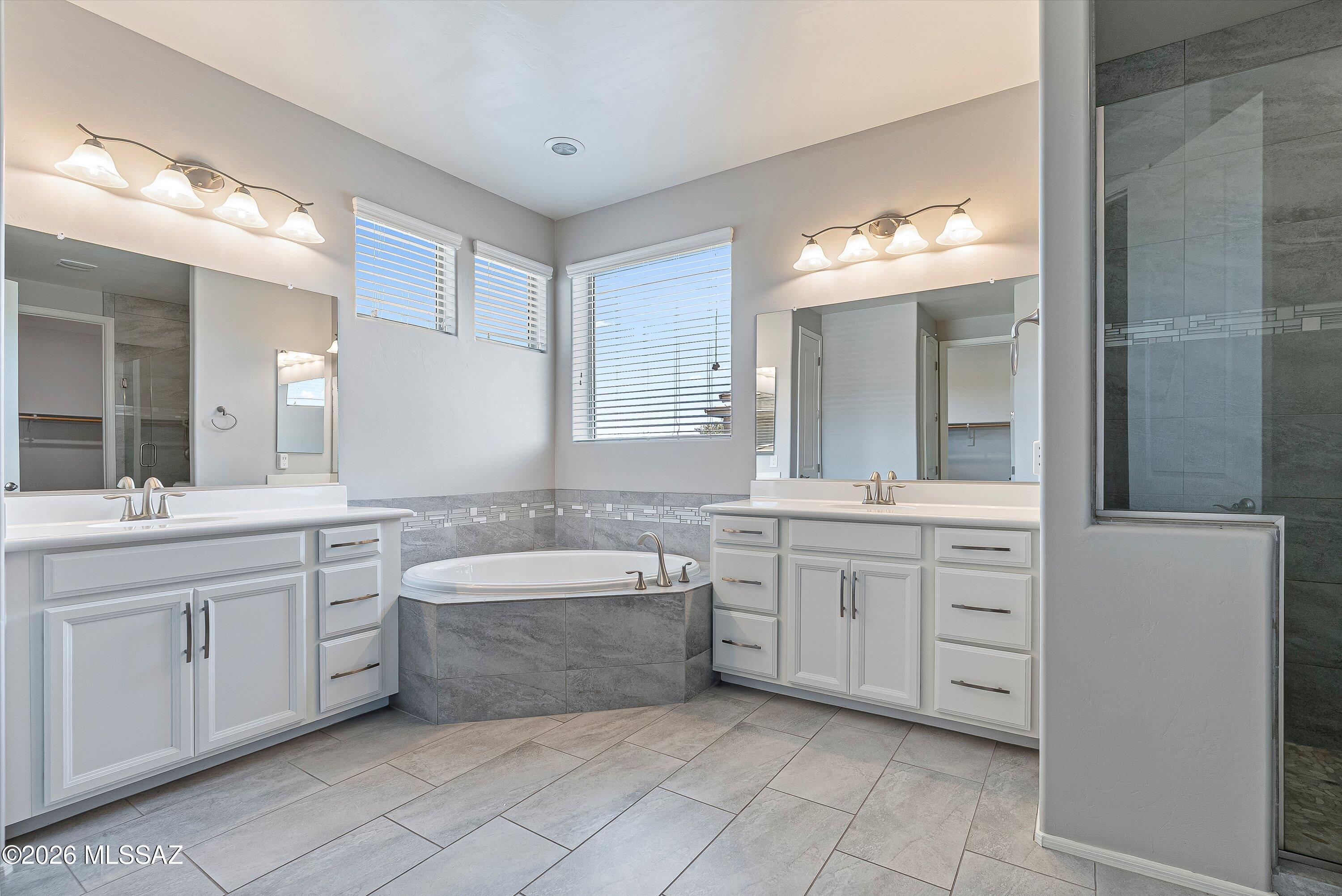 The Estates At Capella - Residential