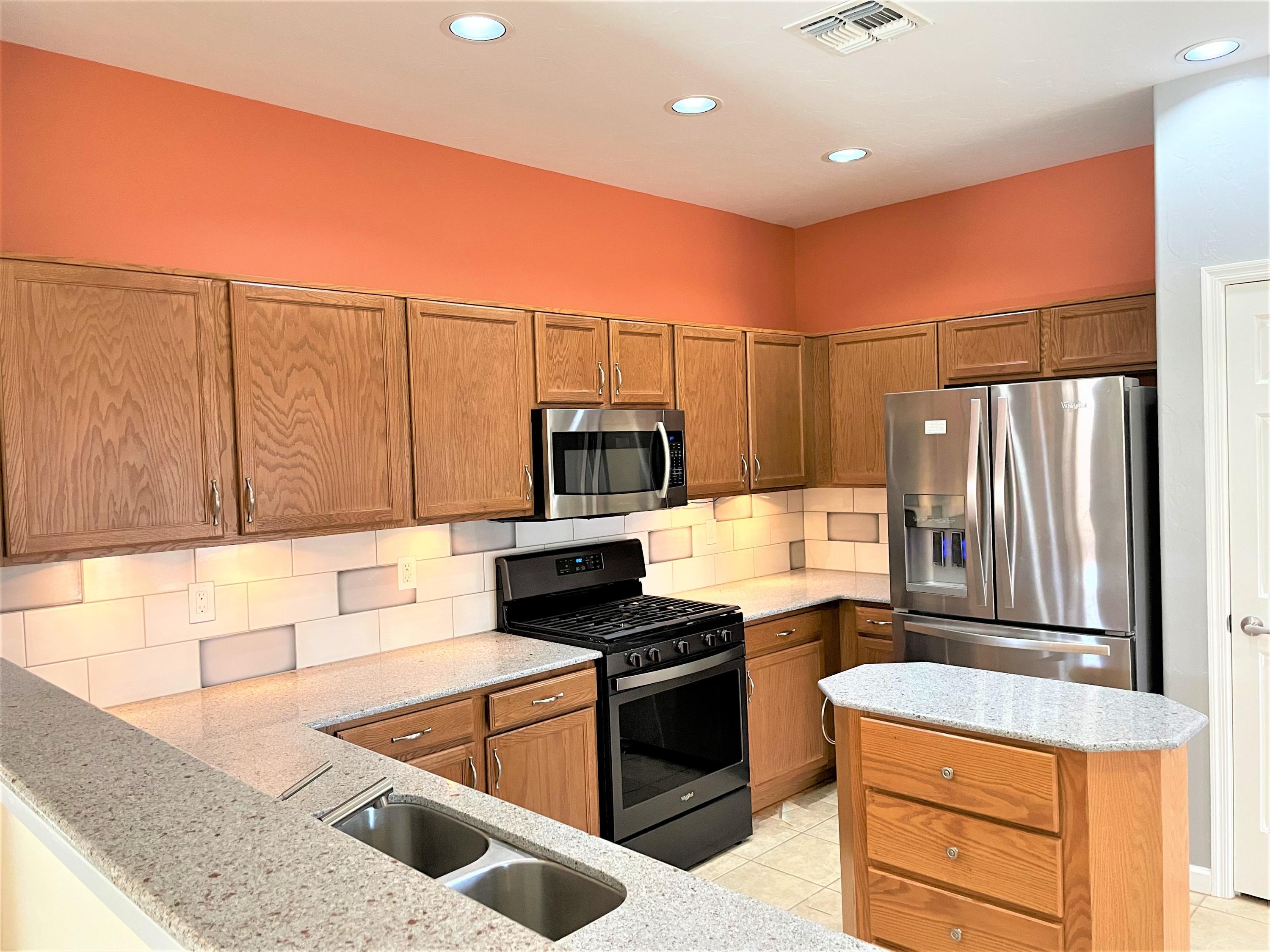 Bluffs At Dove Mountain (1-122) - Residential Lease