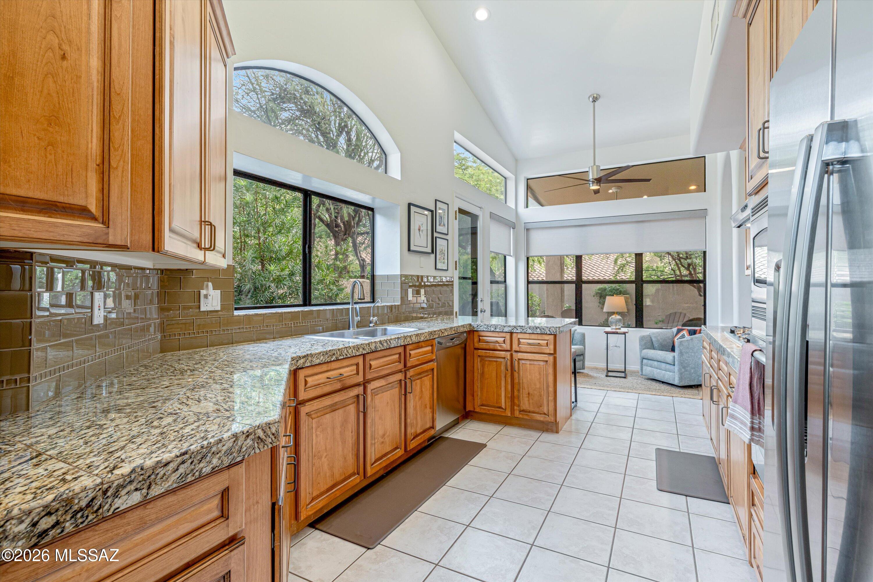 Ventana Canyon Golf Villas - Residential