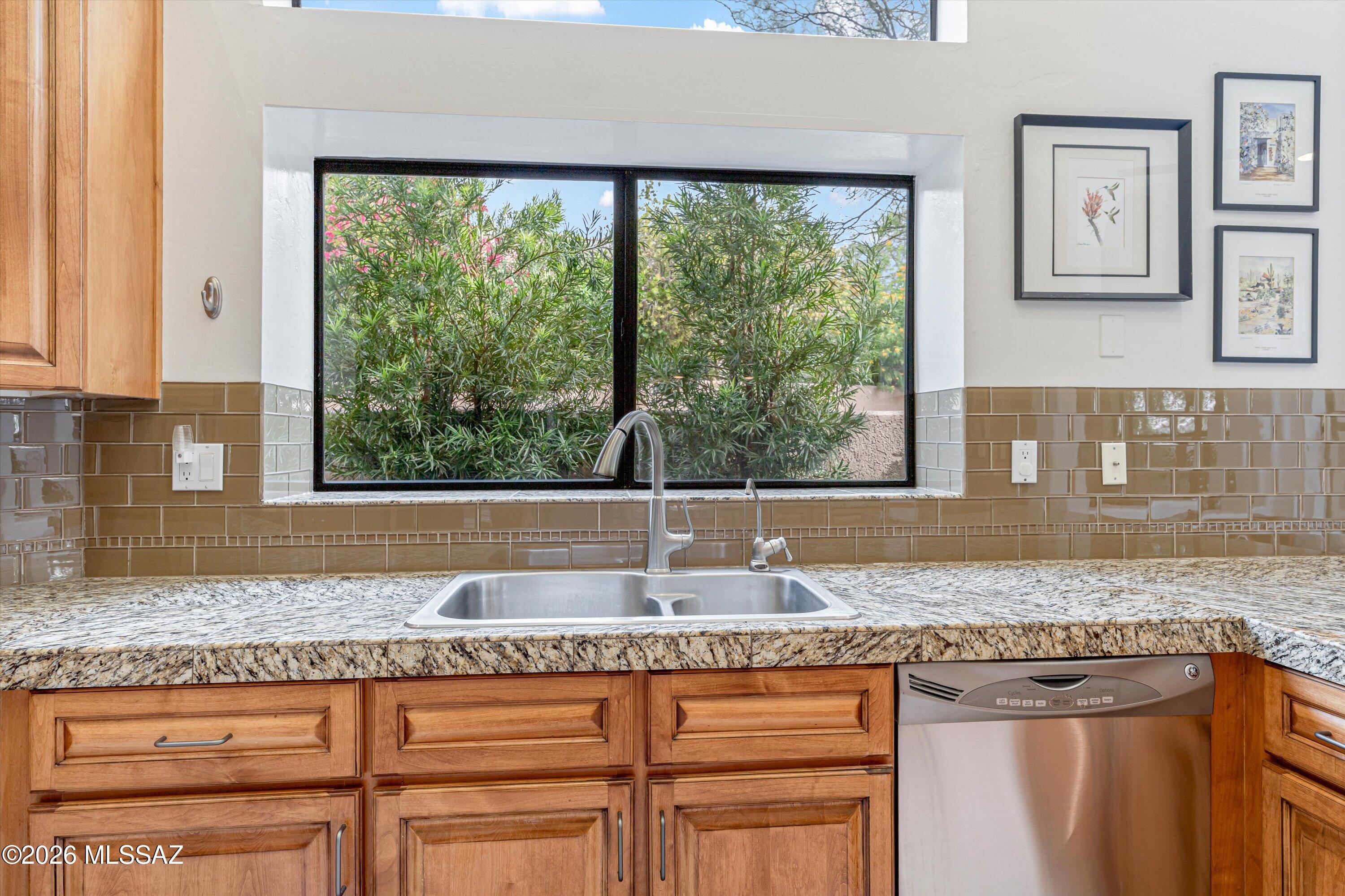 Ventana Canyon Golf Villas - Residential