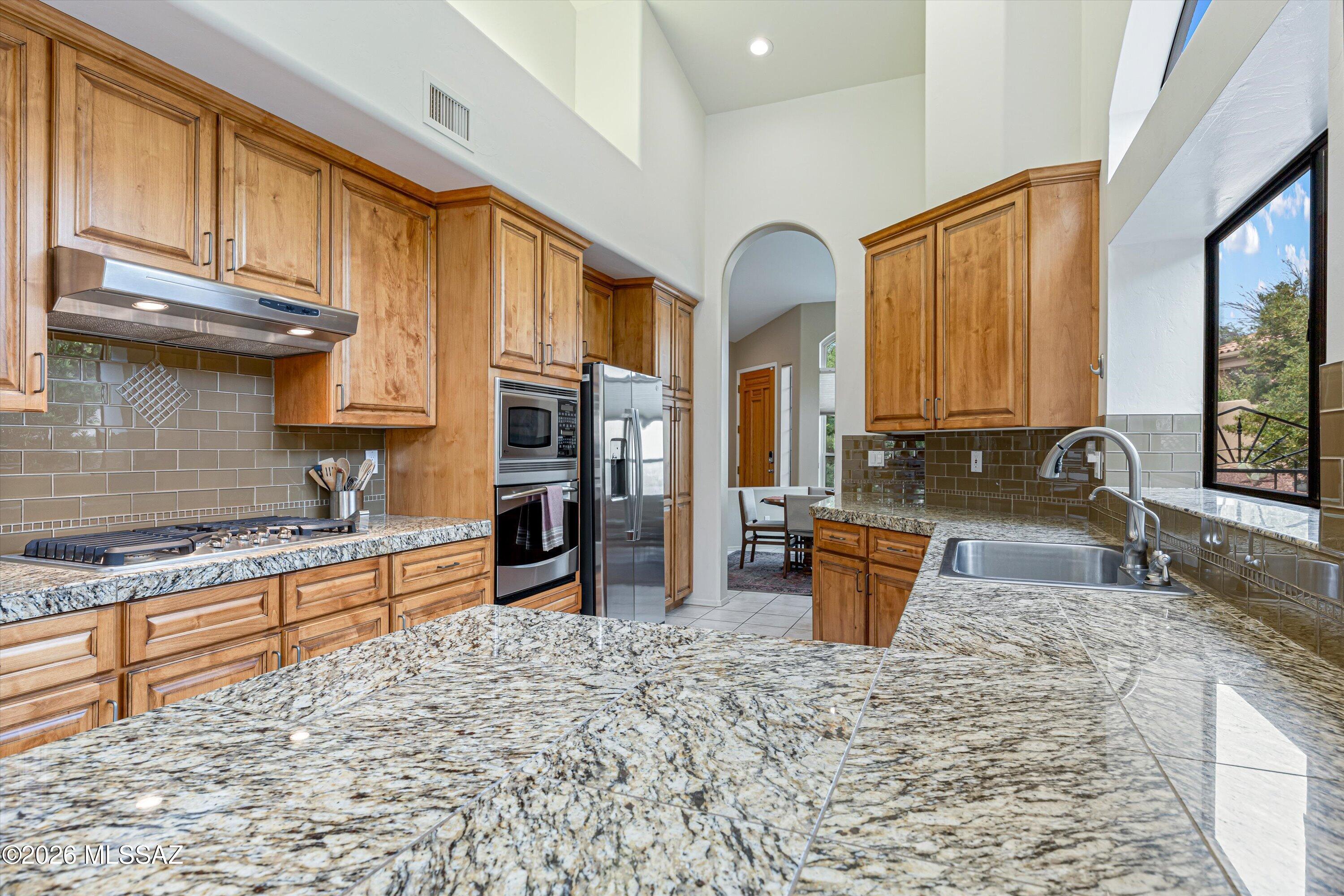 Ventana Canyon Golf Villas - Residential
