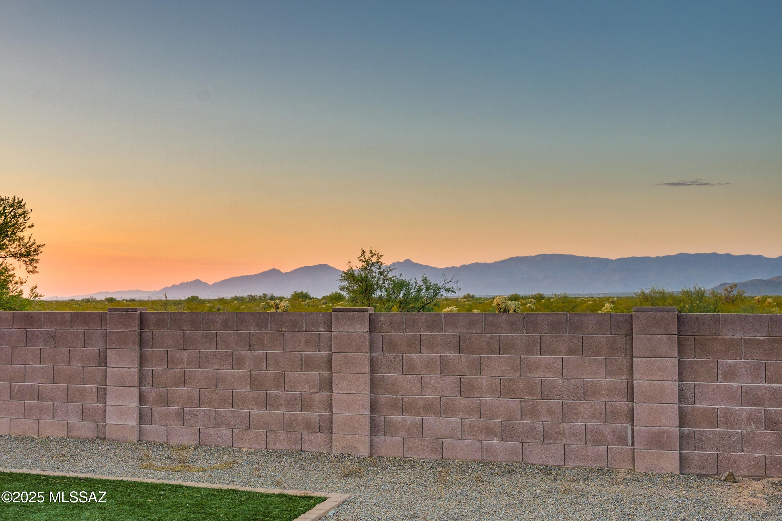 Rancho Del Lago (1-100) - Residential