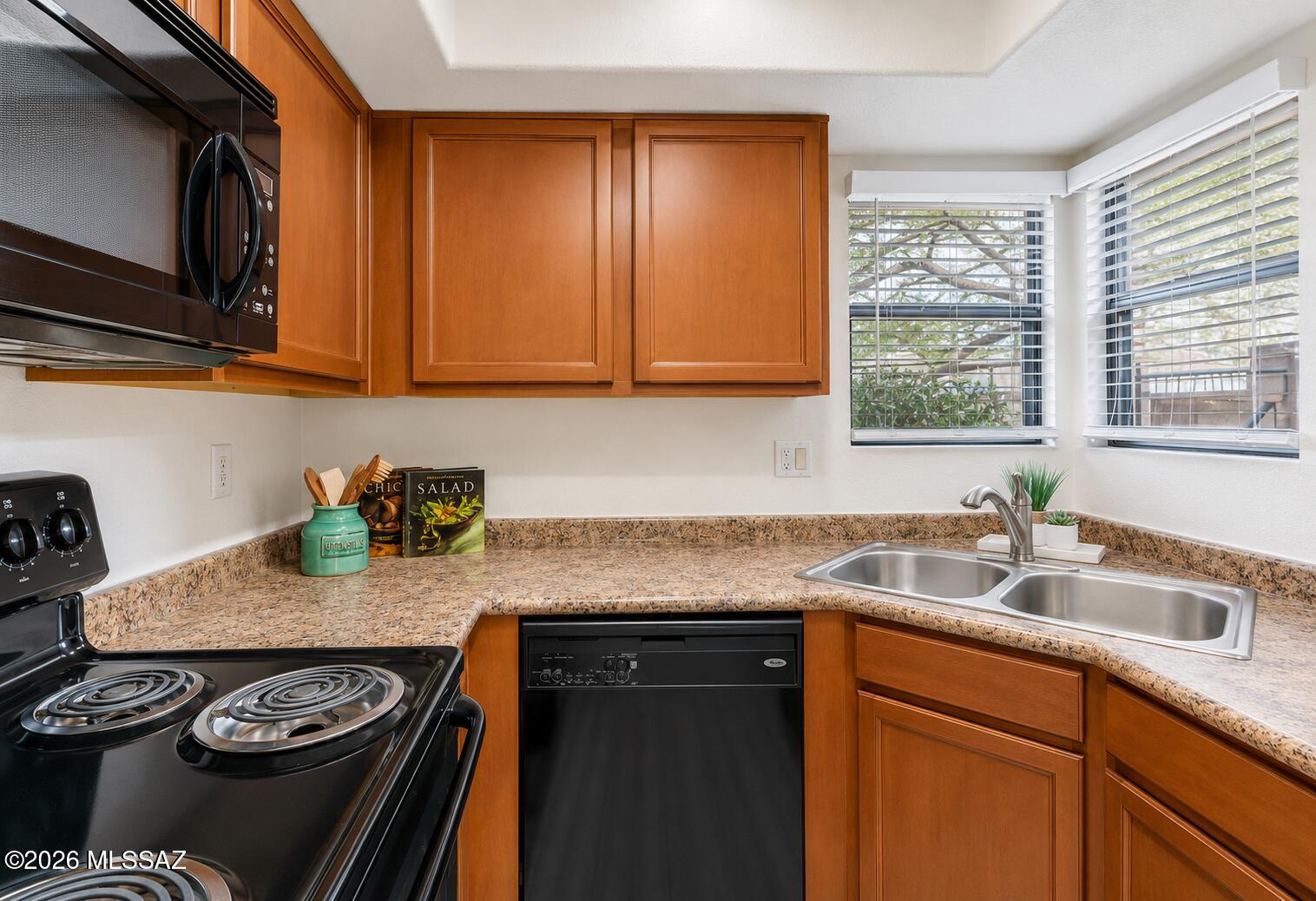 Greens at Ventana Canyon - Residential