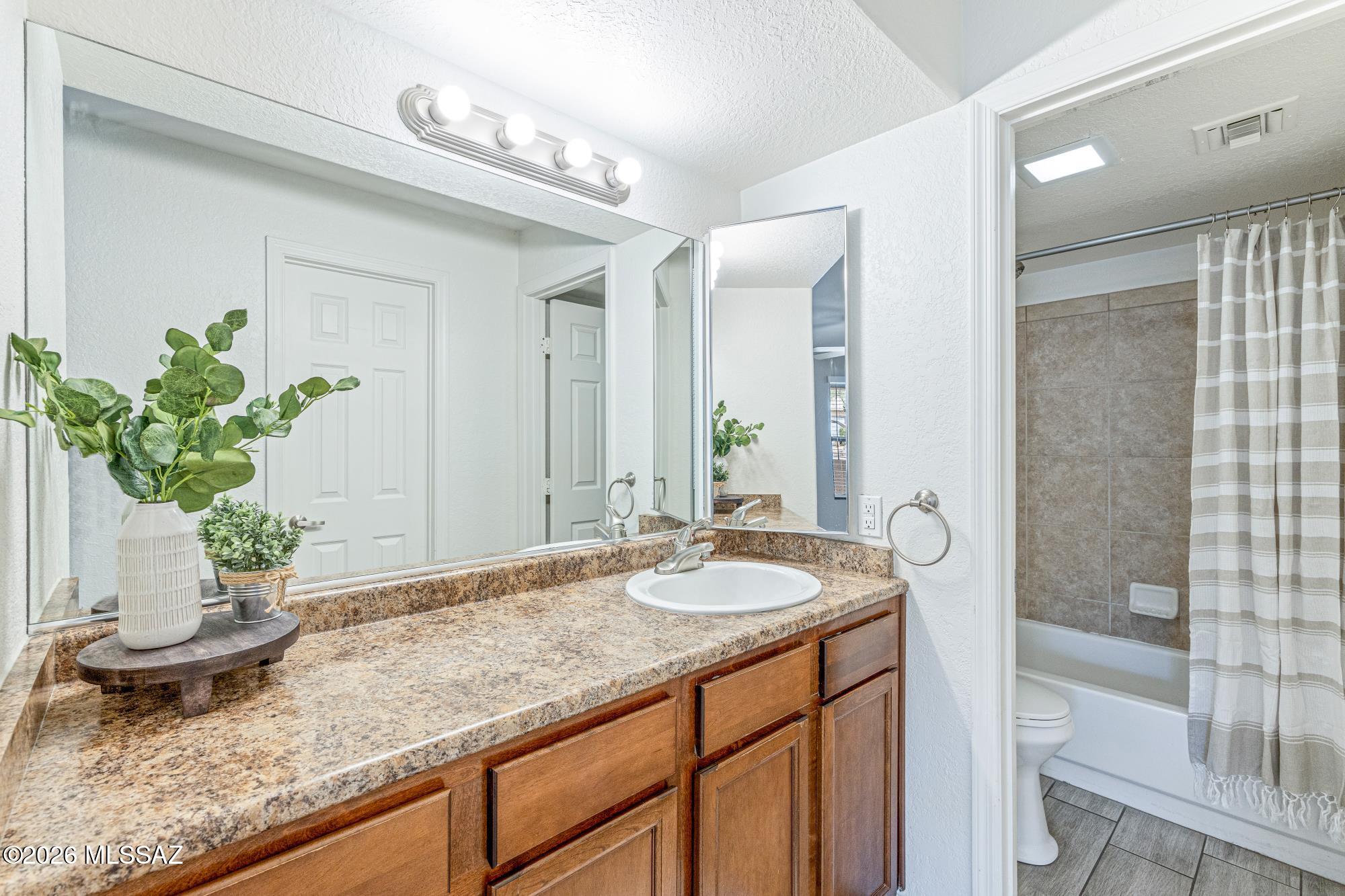 Greens at Ventana Canyon - Residential