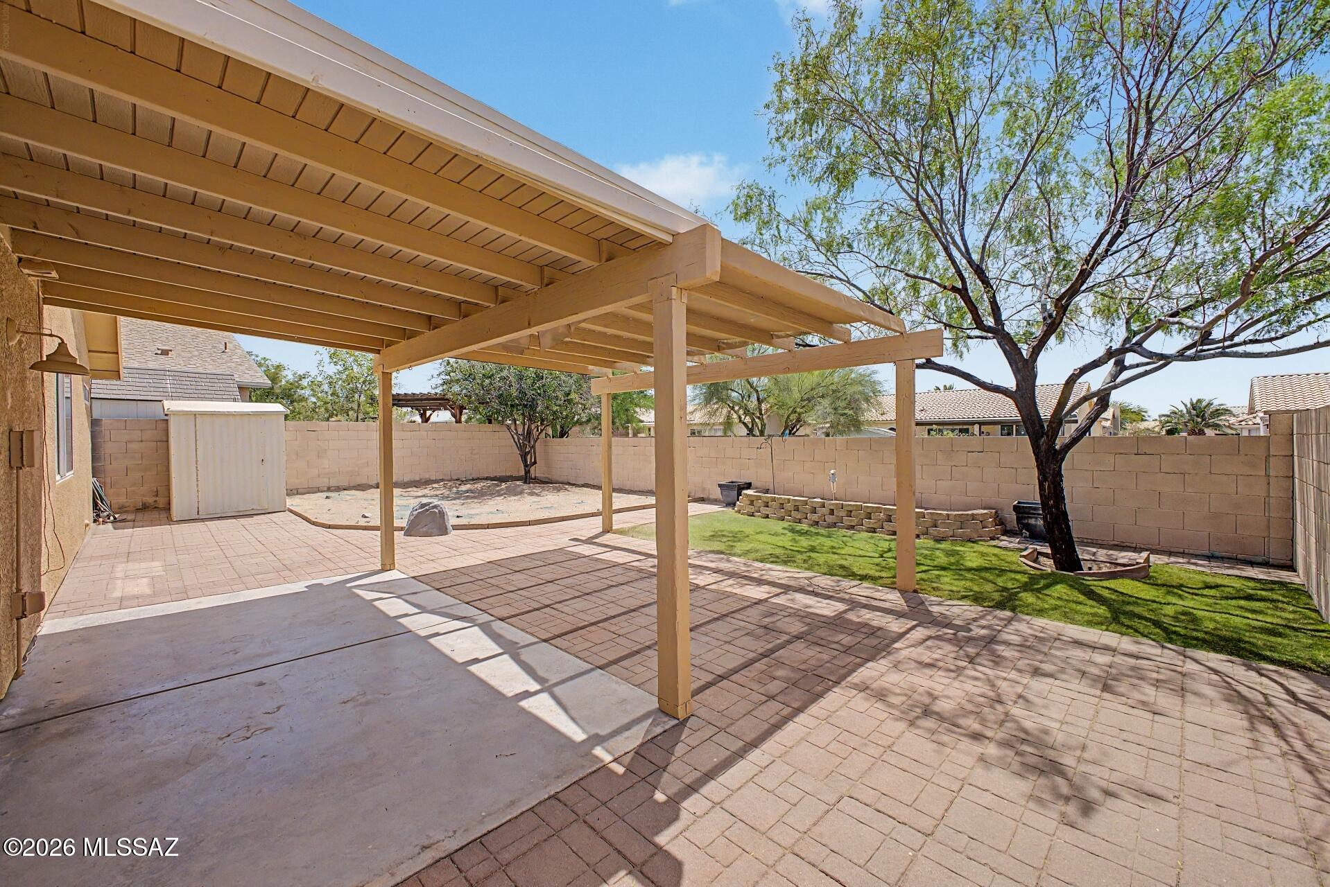 Hacienda Del Oro (1-879) - Residential