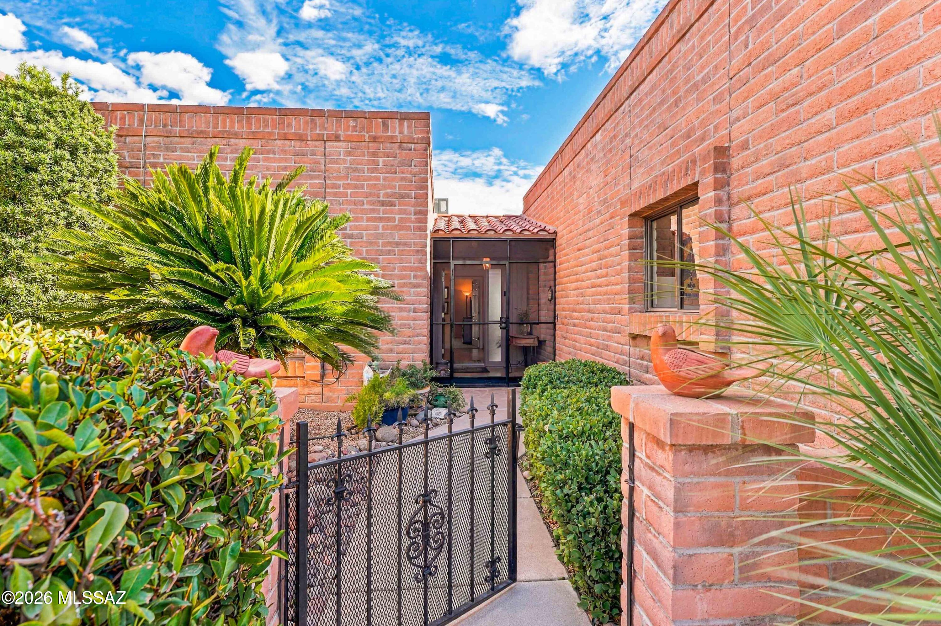 Canoa Hills Townhomes (1-130) - Residential