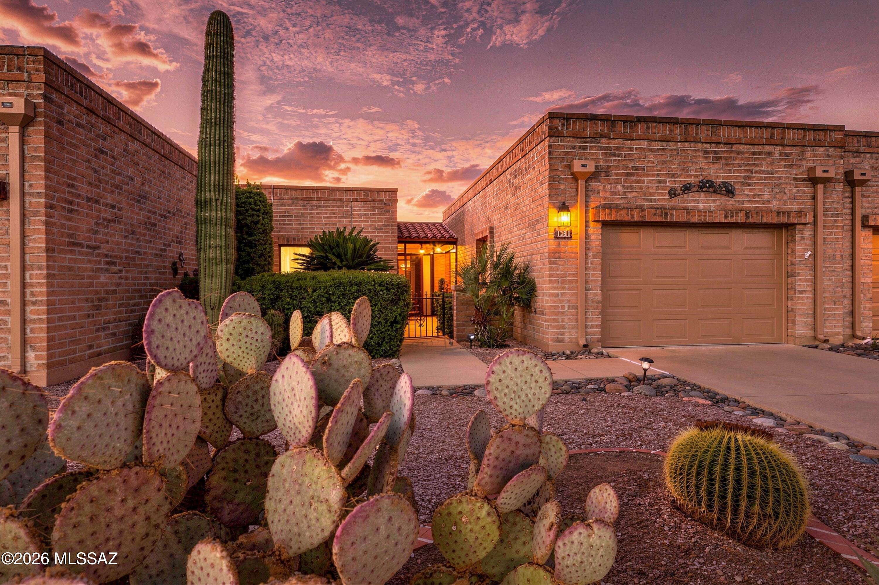 Canoa Hills Townhomes (1-130) - Residential