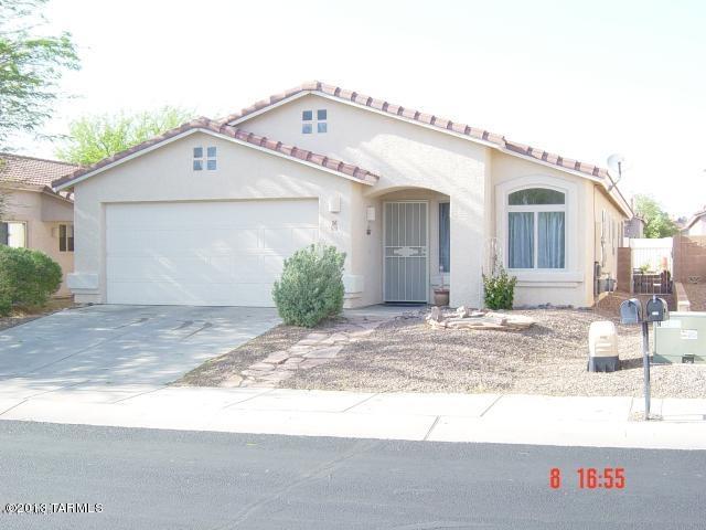 Well maintained home nestled in a very private neighborhood on a quiet cul-de-sac. Formal liv/dining combo, spacious kit/great room with gas fireplace.  Tile floors with carpet in bedrooms. Master Suite with walk-in closet, Master Bathroom with double sinks, garden tub and shower, Ceiling fans. Sliding doors out to back covered patio. Landscaped back yard. Washer & Dryer included.