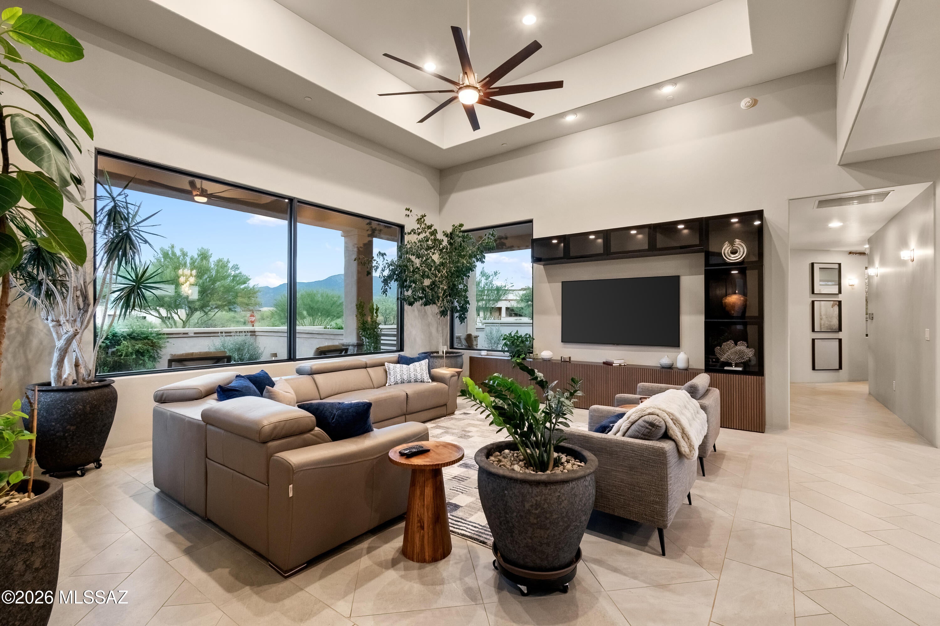 Coyote Creek (1-395) - Residential