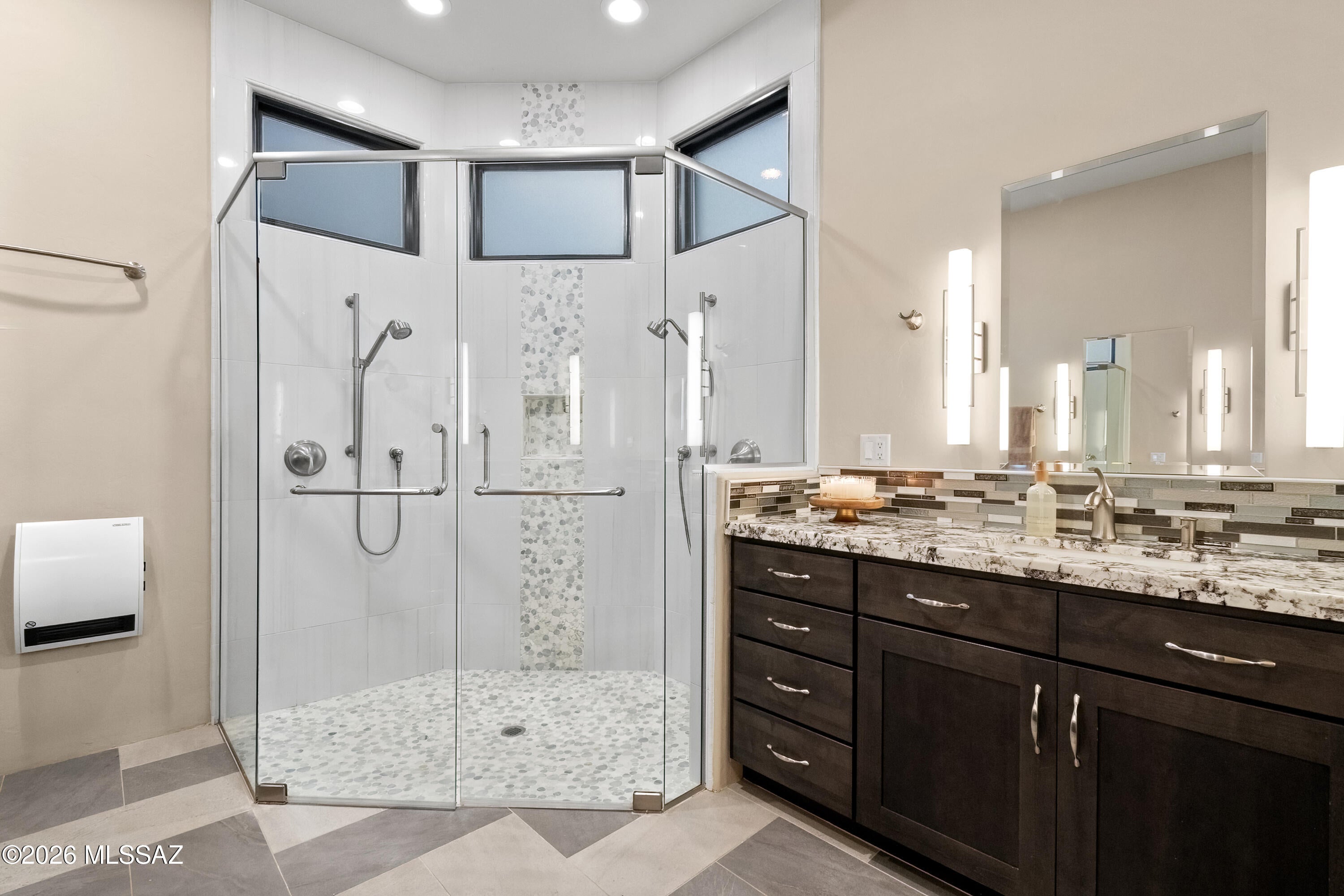 Coyote Creek (1-395) - Residential