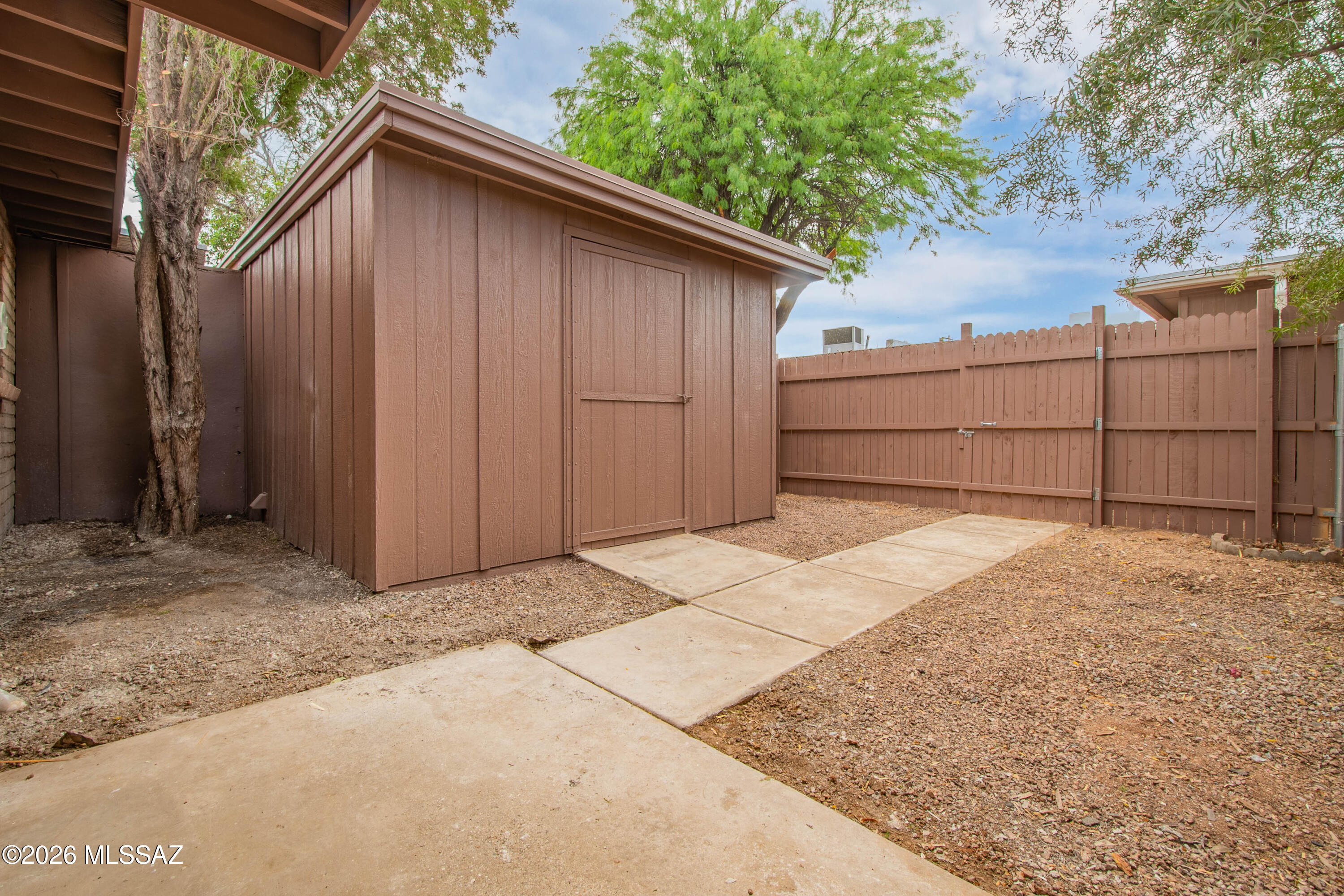 North Gate Town Houses (1) - Residential