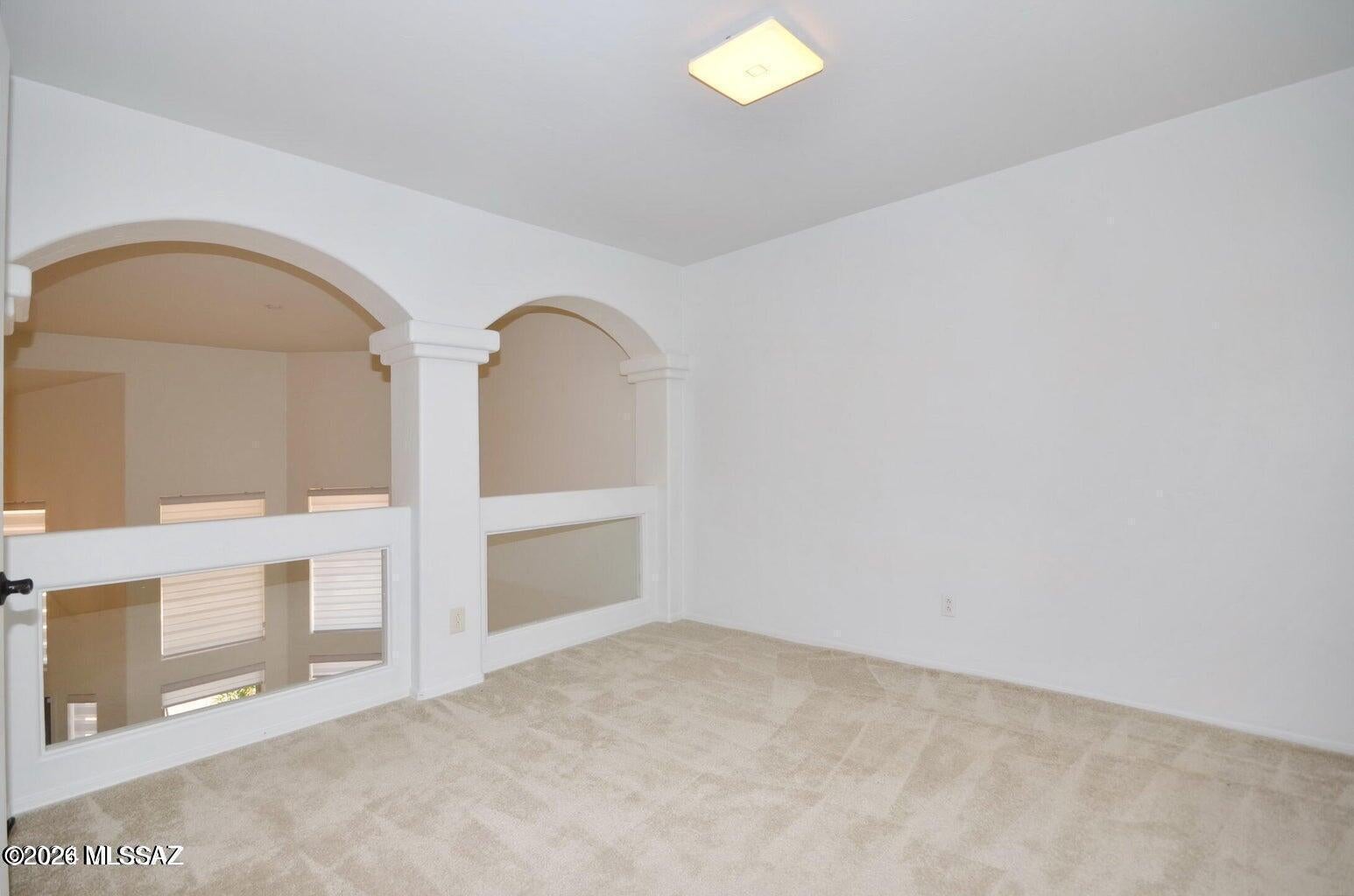 La Cholla Estates (1-94) - Residential Lease