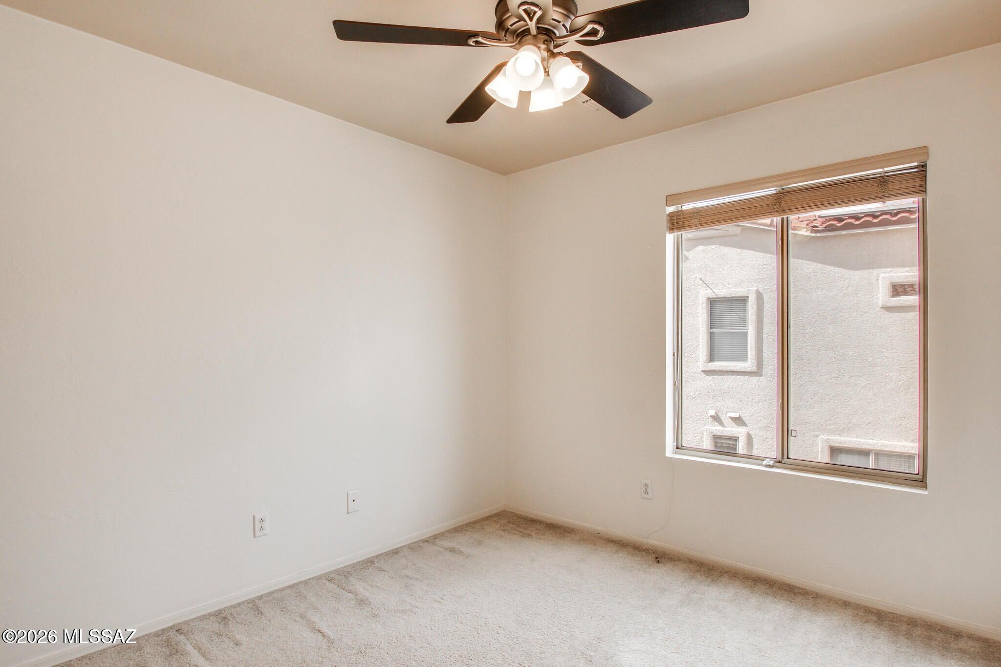 La Cholla Estates (1-94) - Residential Lease