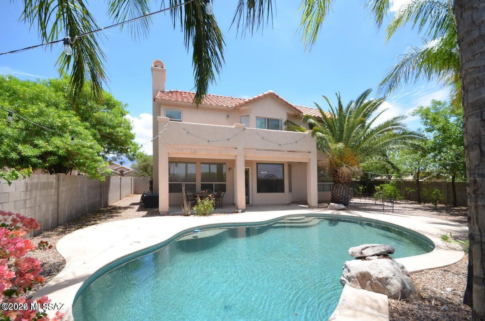 La Cholla Estates (1-94) - Residential Lease