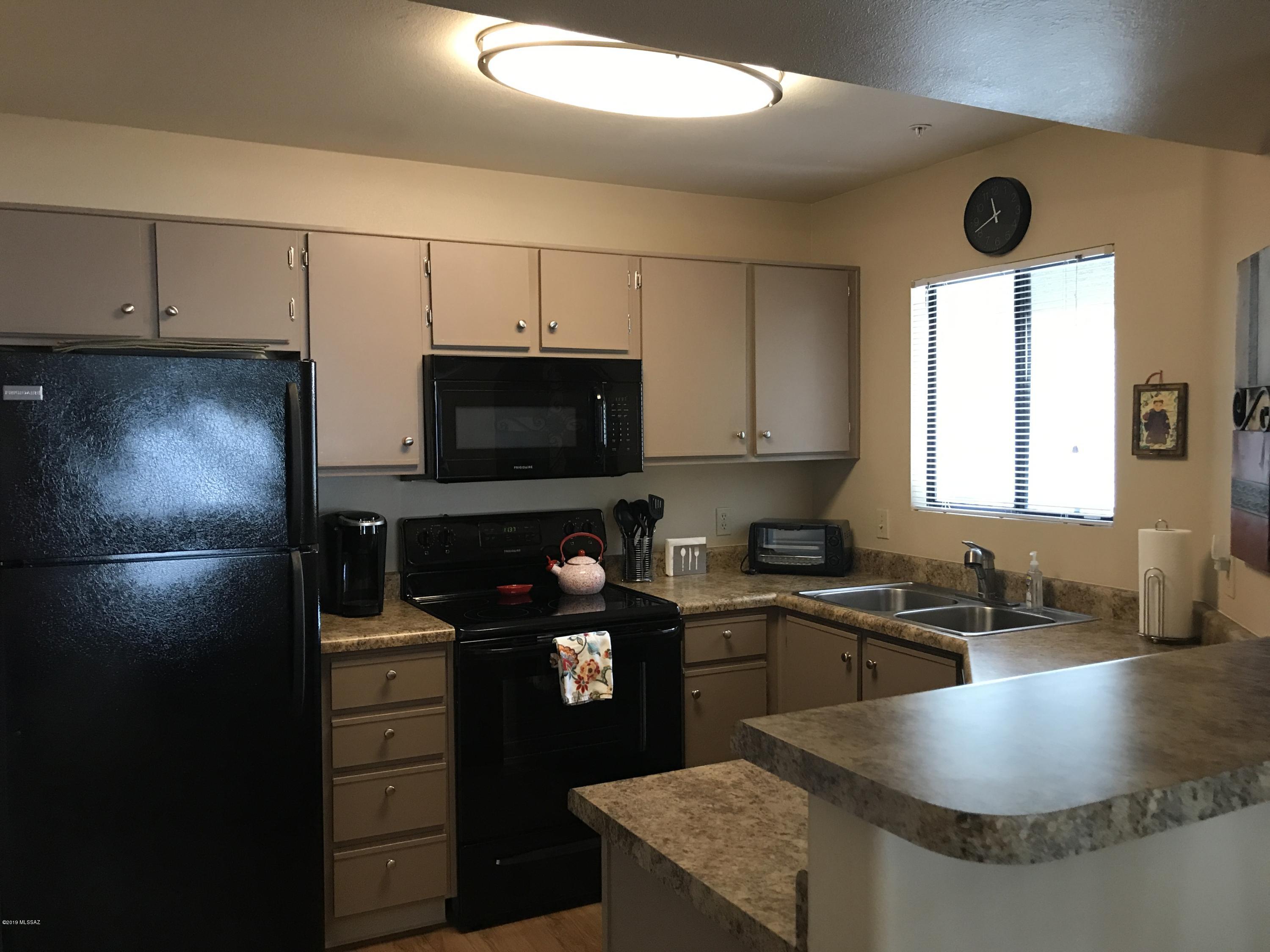 Veranda at Ventana Condominiums - Residential Lease