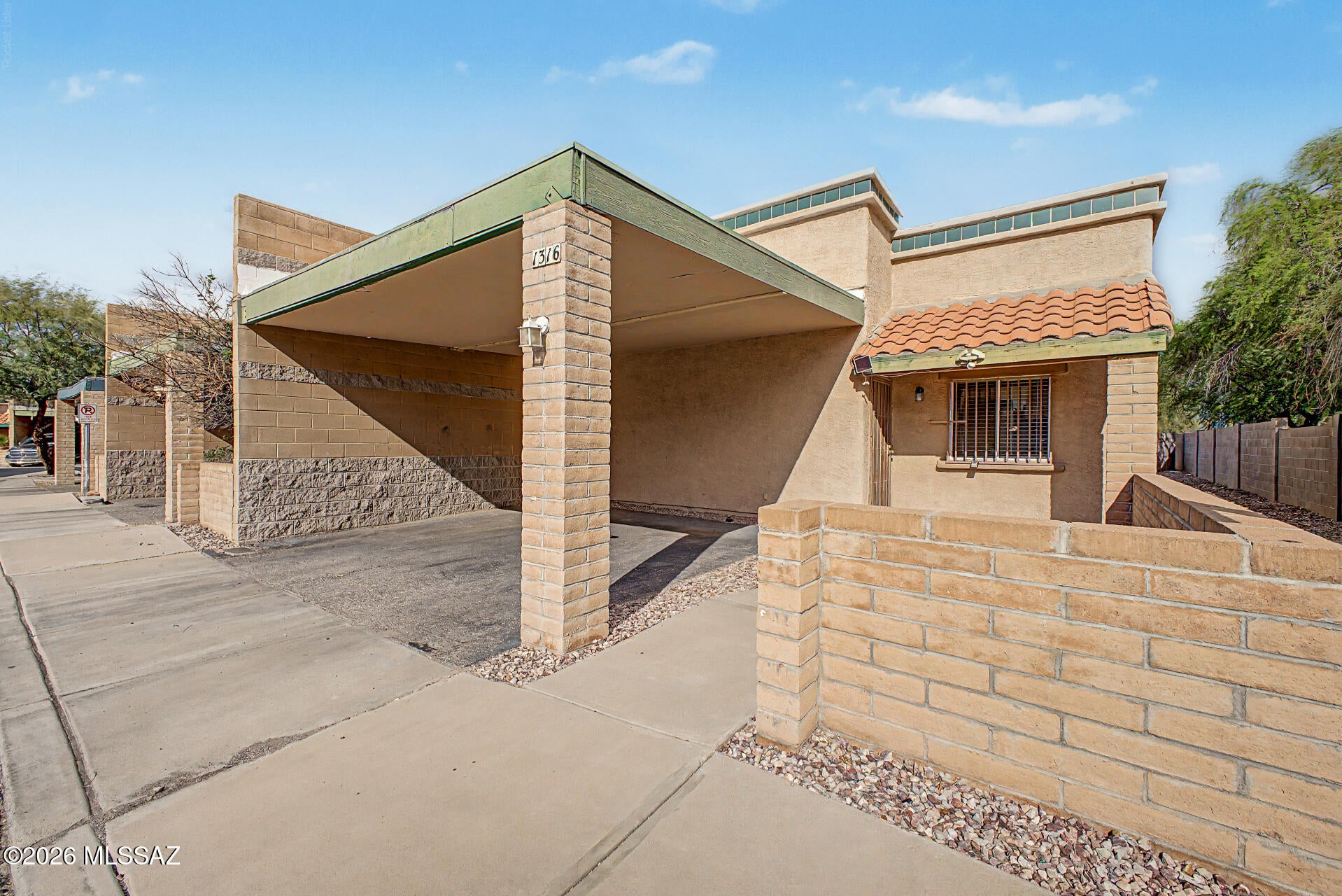 Amherst South (1-107) - Residential Lease