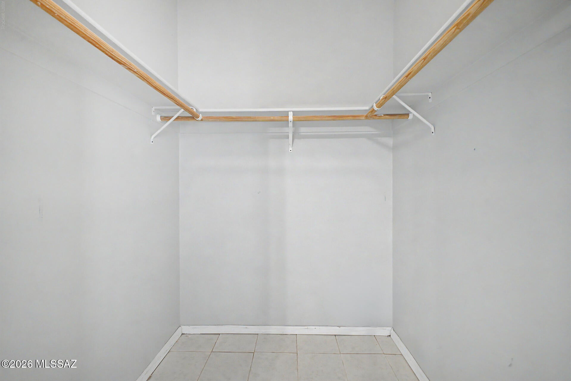 Amherst South (1-107) - Residential Lease