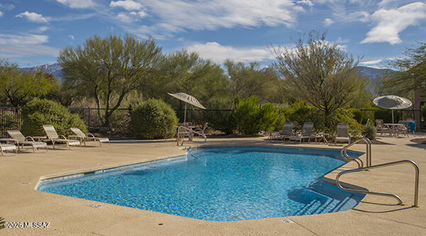 Vistoso Golf Casitas (101-126, 201-226) - Residential Lease