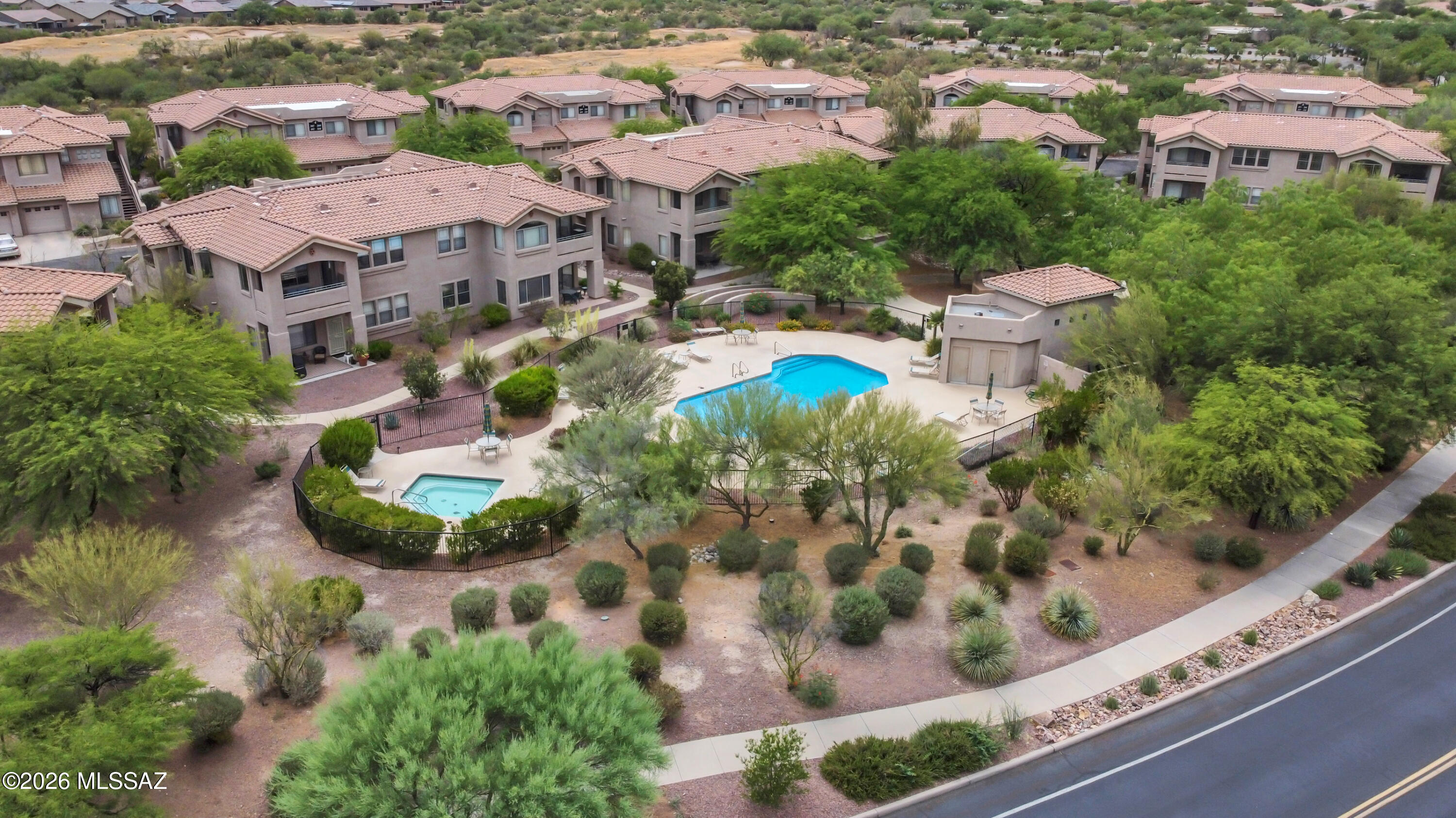 Vistoso Golf Casitas (101-126, 201-226) - Residential Lease
