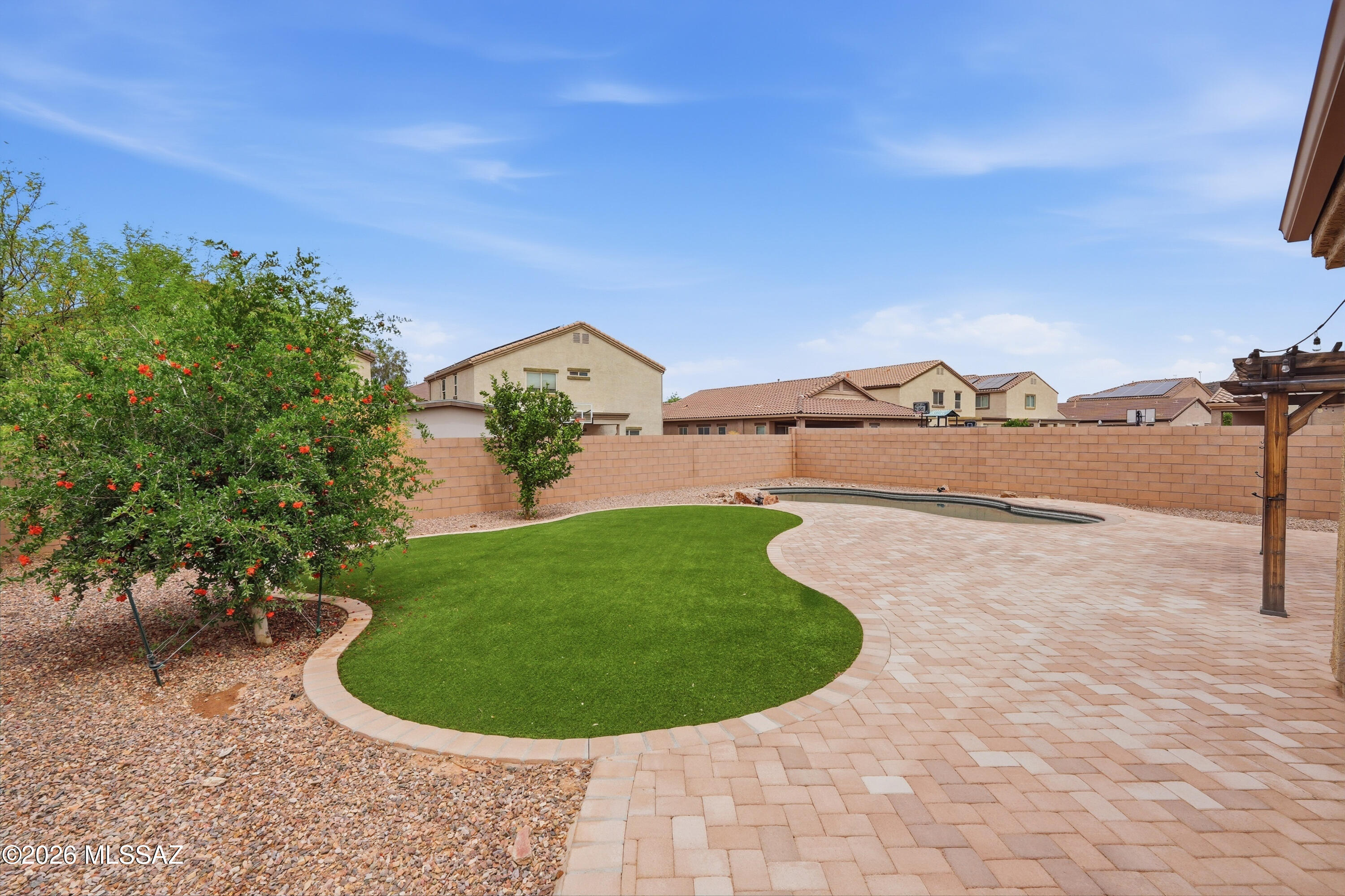 Saguaro Springs - Residential