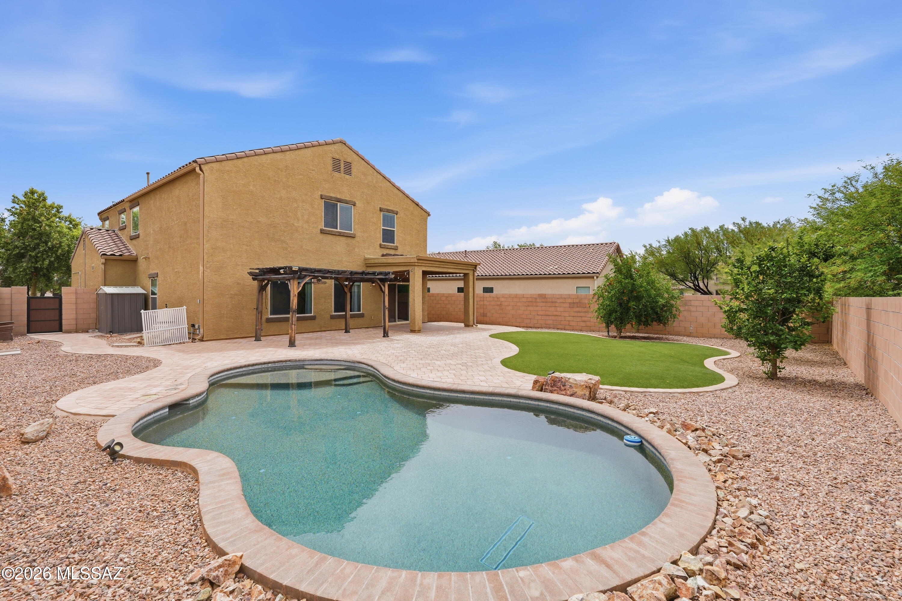 Saguaro Springs - Residential