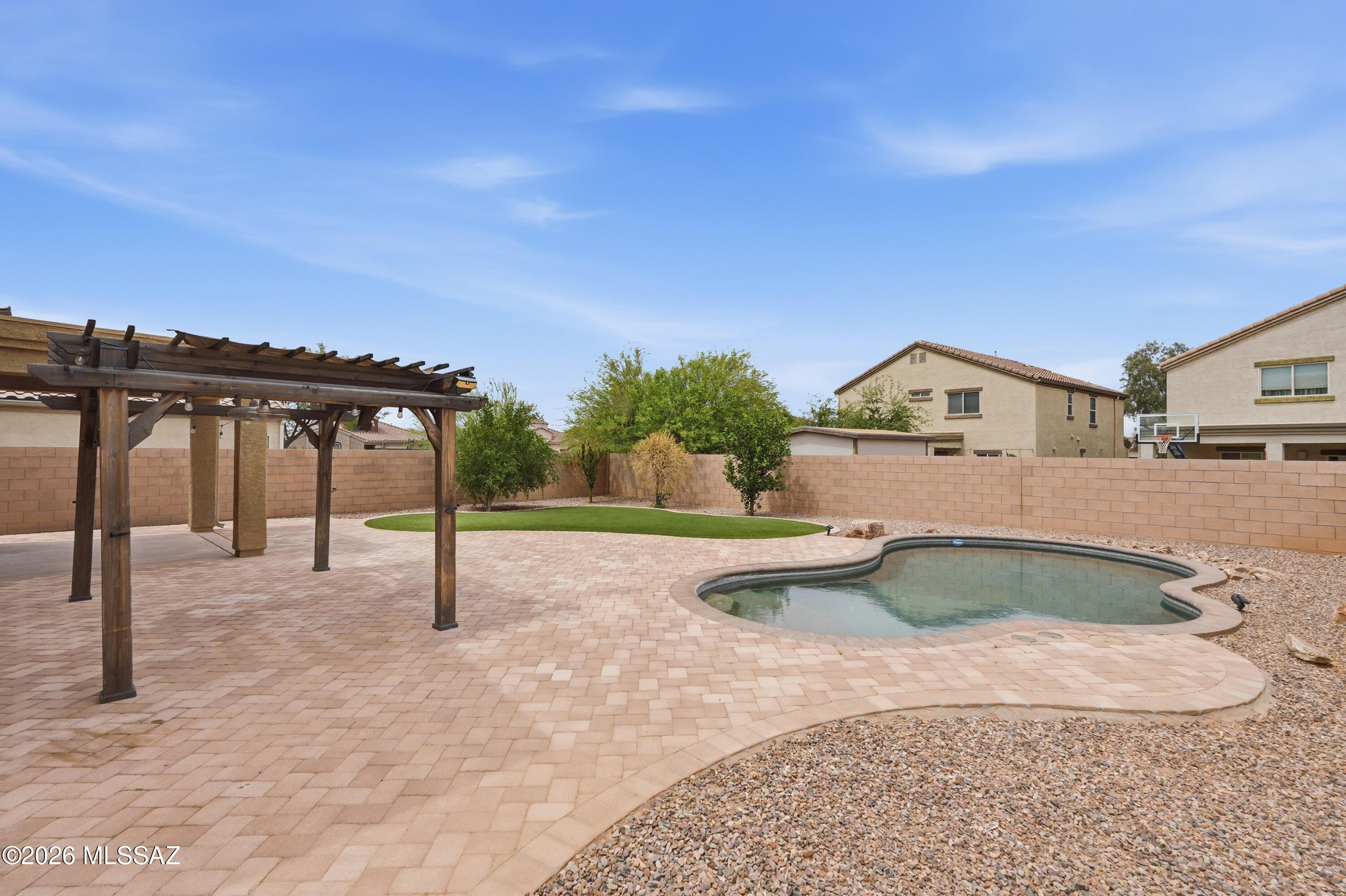 Saguaro Springs - Residential