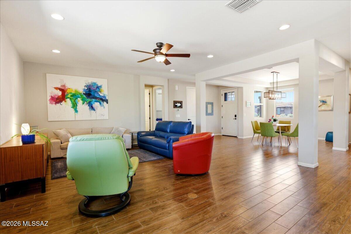 Golden Barrel Place At Dove Mountain SQ20141710079 - Residential