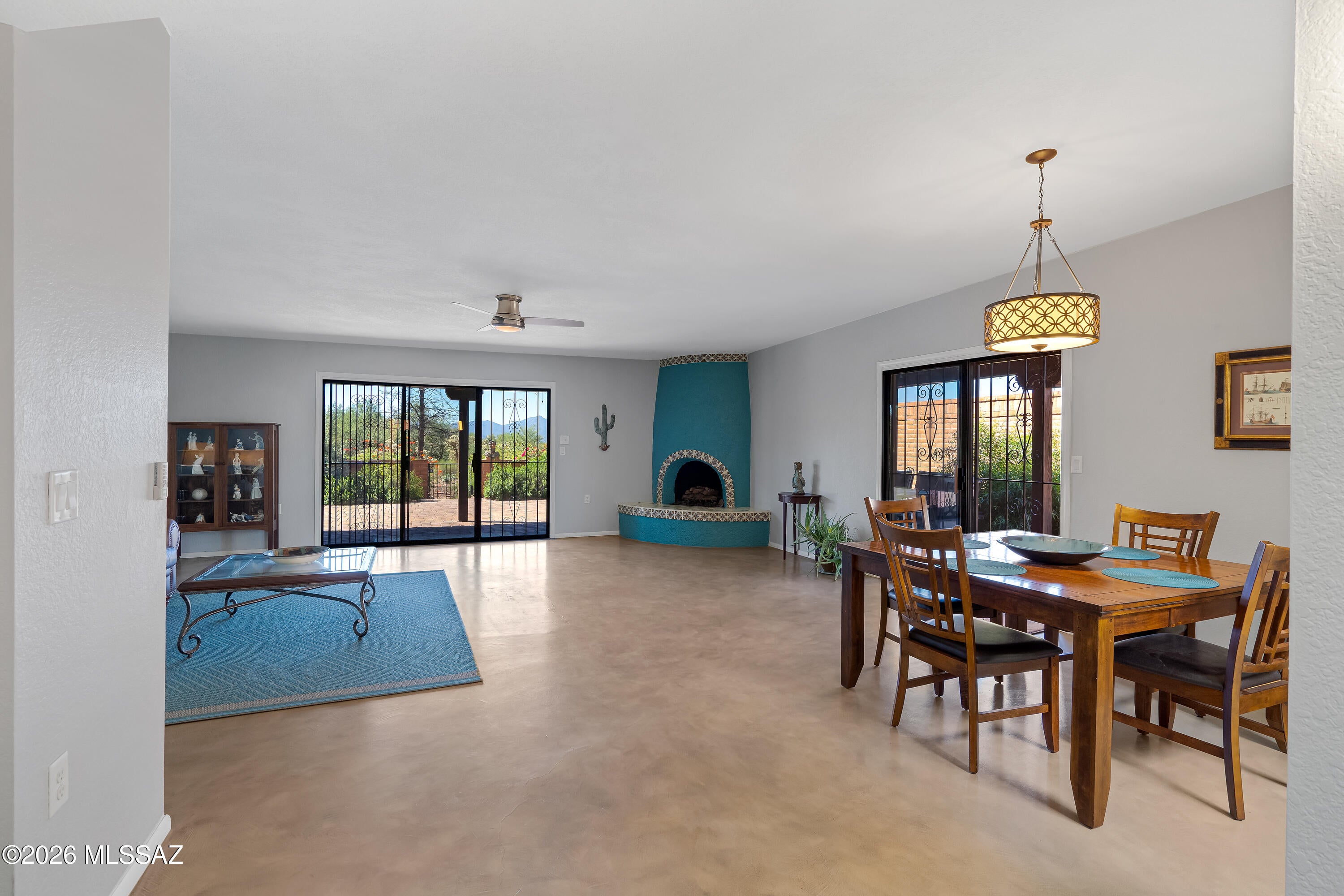 La Cholla Hills(1-313) - Residential