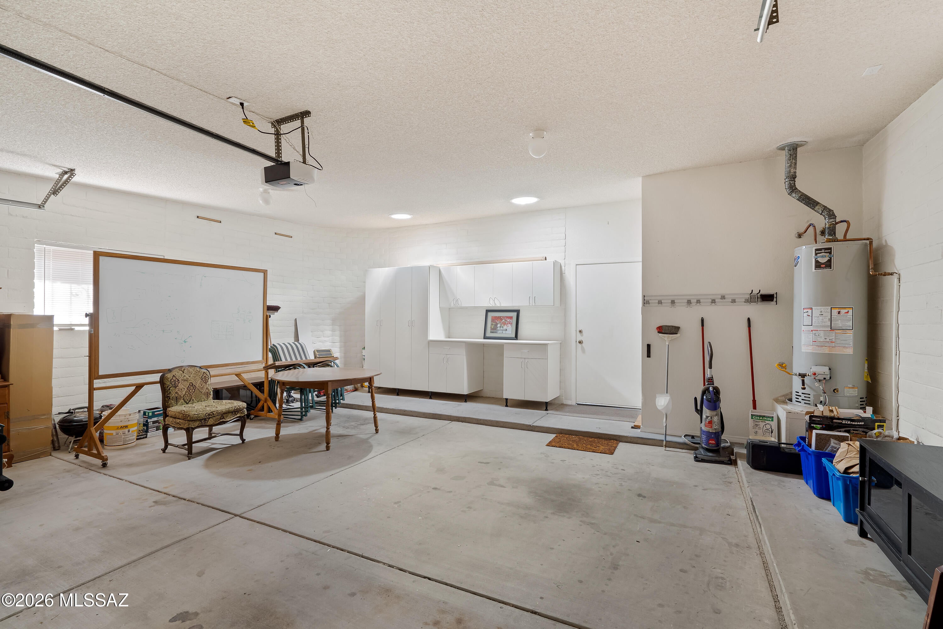 La Cholla Hills(1-313) - Residential