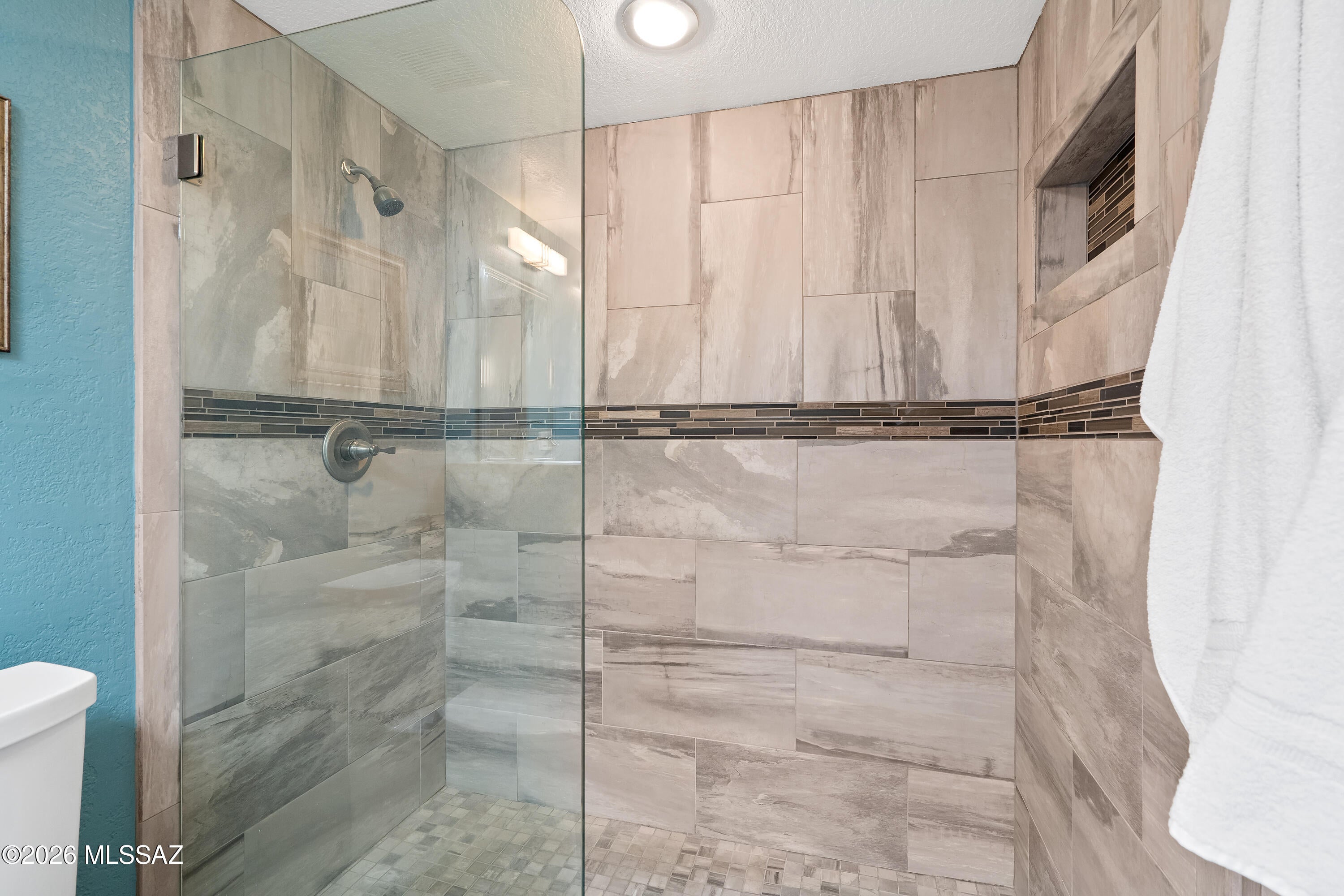 La Cholla Hills(1-313) - Residential