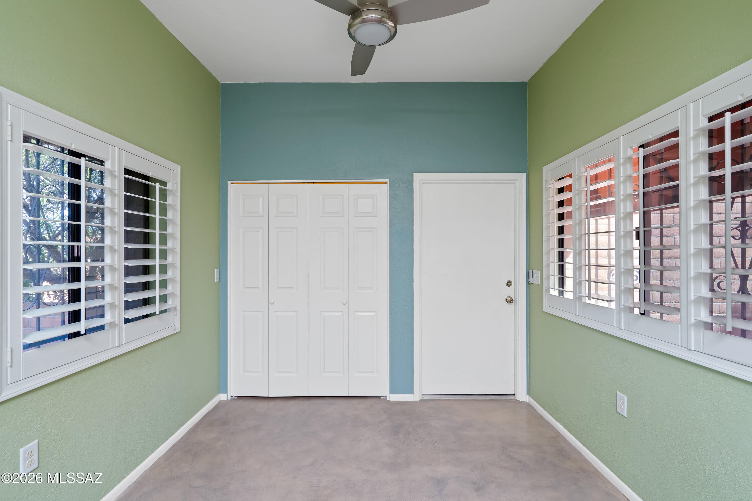 La Cholla Hills(1-313) - Residential