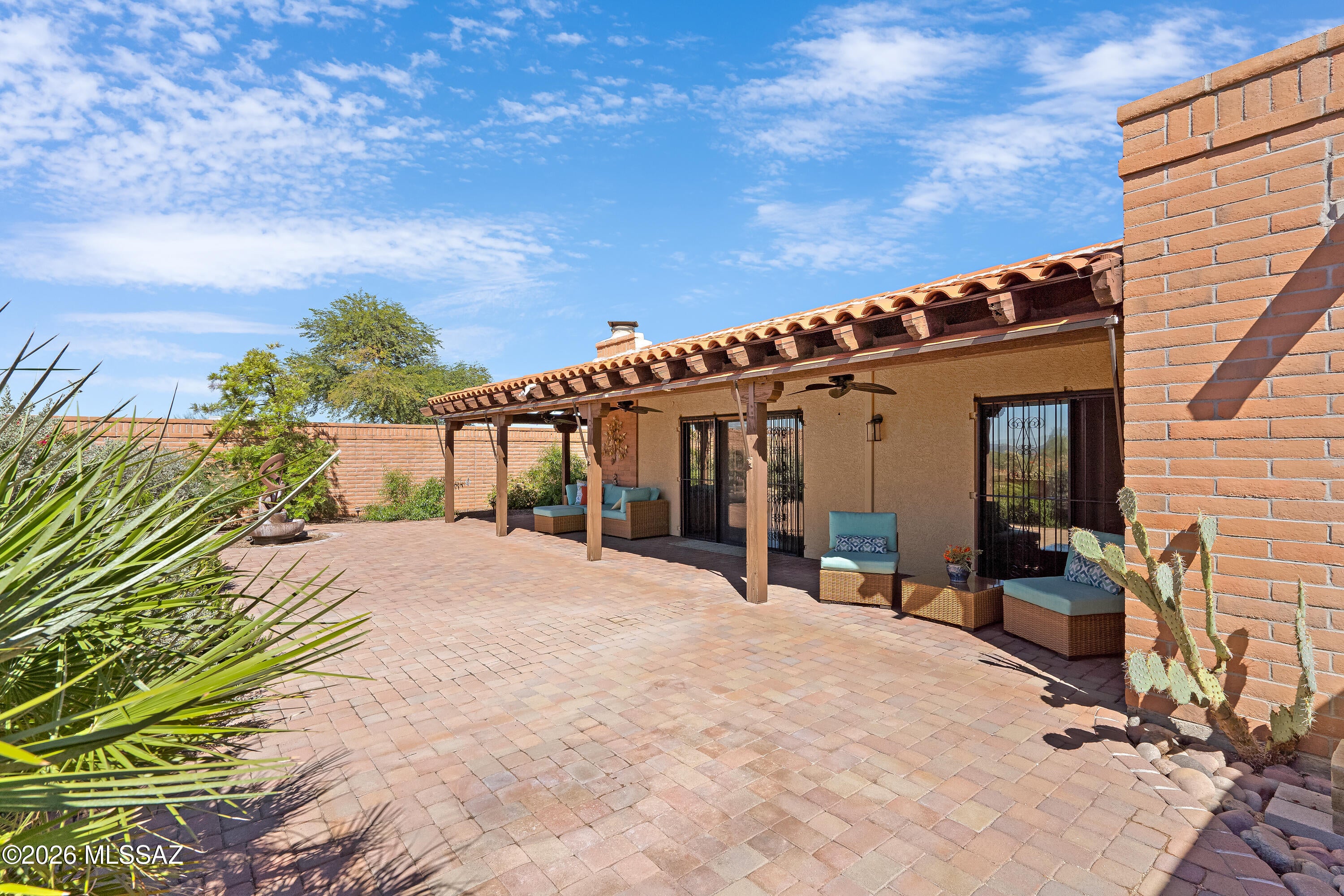 La Cholla Hills(1-313) - Residential