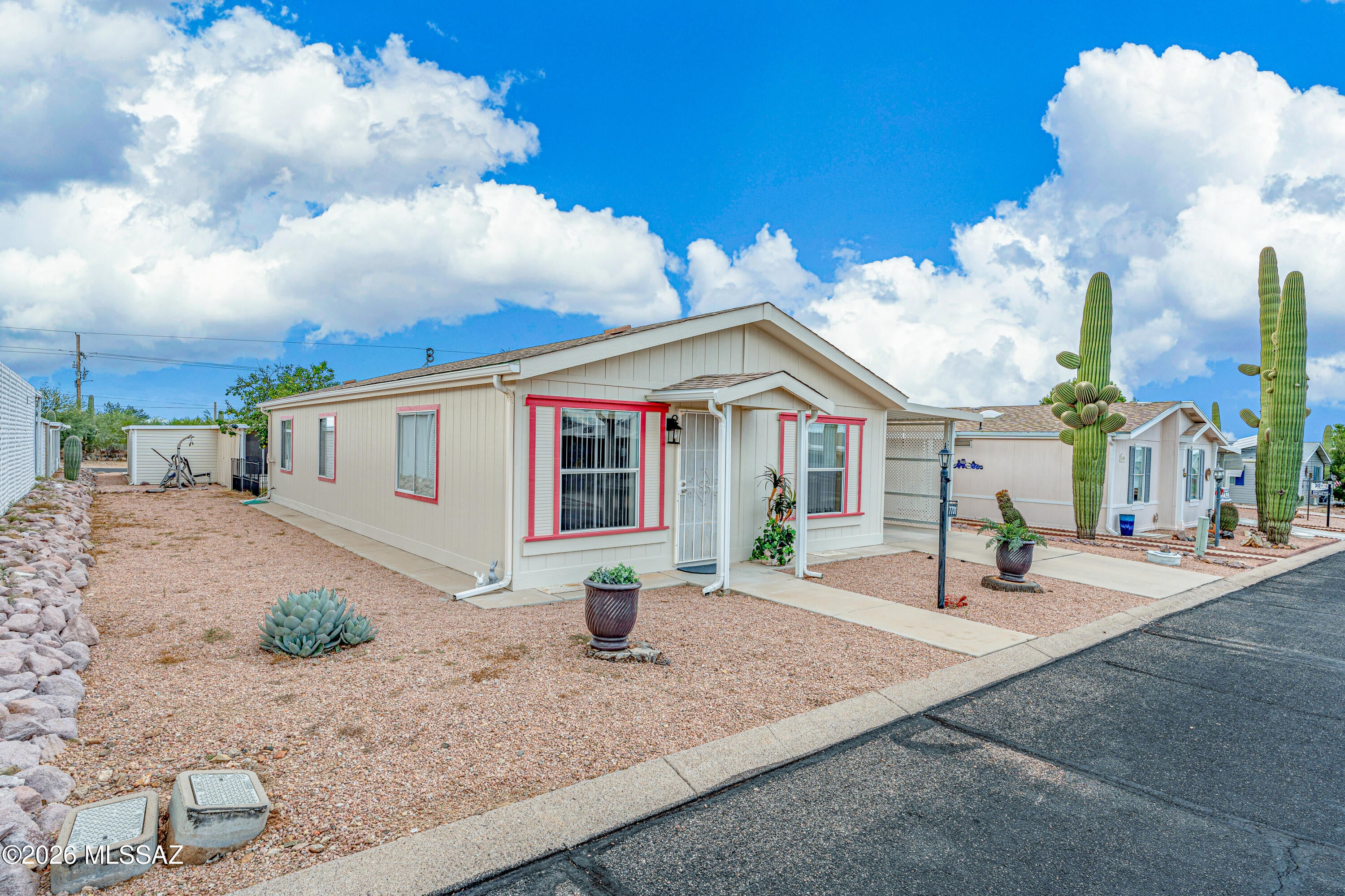 A lovely home located in the desirable 55+ community of Copper
Crest, situated in a quiet area of SW Tucson, surrounded by desert and mountains! The home has new luxury vinyl flooring/2026, new roof/2024, newer HVAC/2023, new PEX plumbing throughout/2025, workshop/storage, large screened-in area in extended carport, and just-painted outside. This gated, well-maintained adult community shows pride of ownership and offers a Jr. Olympic-sized pool and lap lane, spa, Bocce ball. clubhouse, game room, library, dog park, athletic facilities, games & clubs, and butts up to the Bureau of Land Management public land for access to leisurely desert walks, photography, bird-watching, you name it! Close to restaurants & shopping. Ready to move in and make it your home!