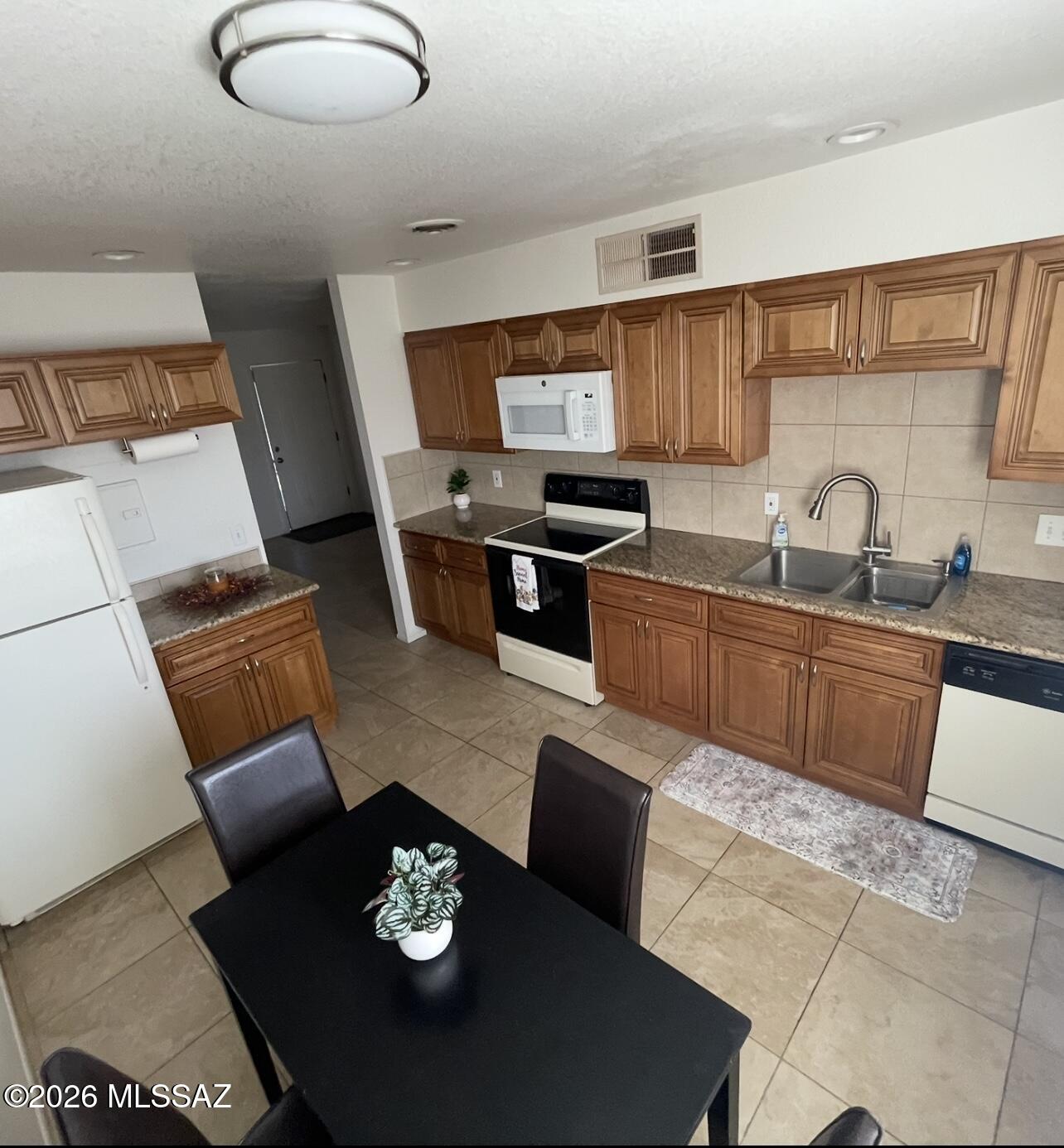 Hedrick Acreage NO 2 - Residential Lease