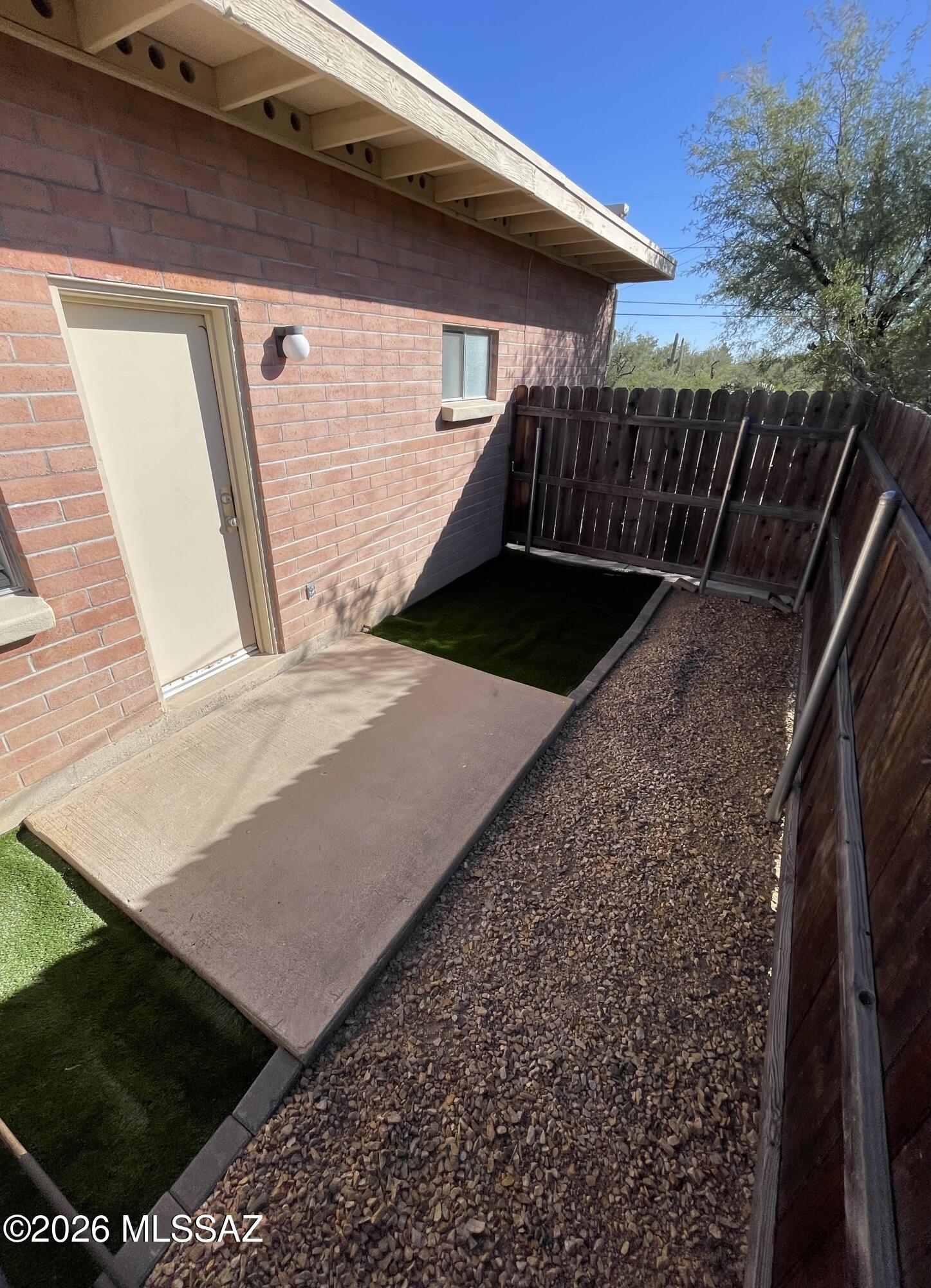 Hedrick Acreage NO 2 - Residential Lease