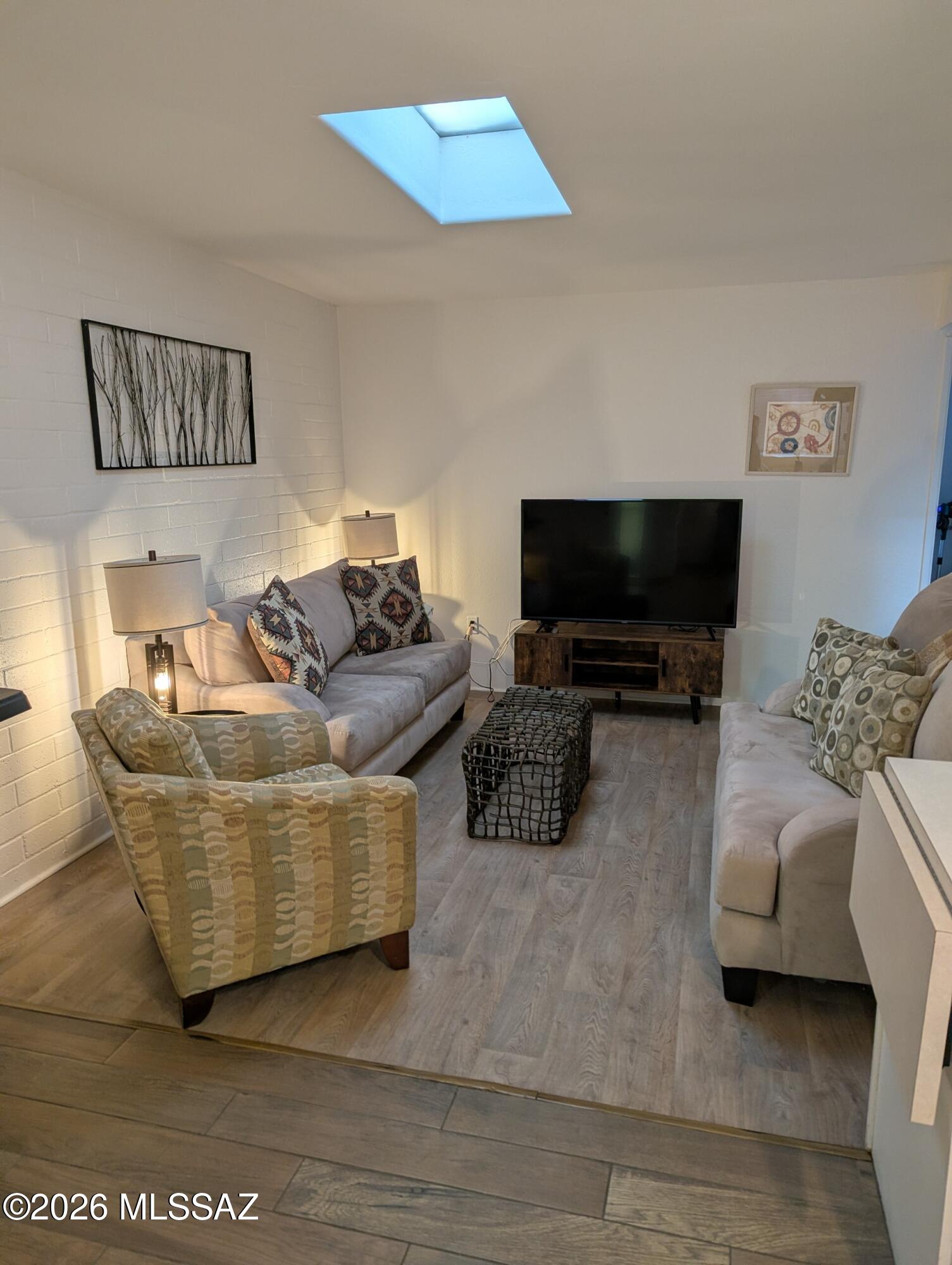Rare two bedroom unit gives you lots of room for family or a hobby. With the HOA taking care of roof, common area, garbage and a beautiful pool and spa you will feel like you are in paradise. Most of the furniture will stay. for your convenience.
