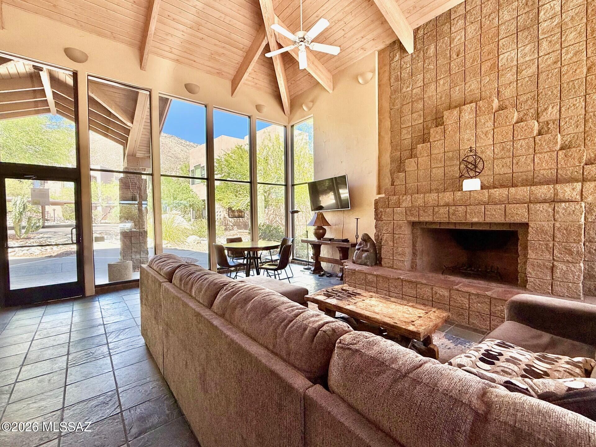 Canyon View At Ventana Condominium (1-264) - Residential