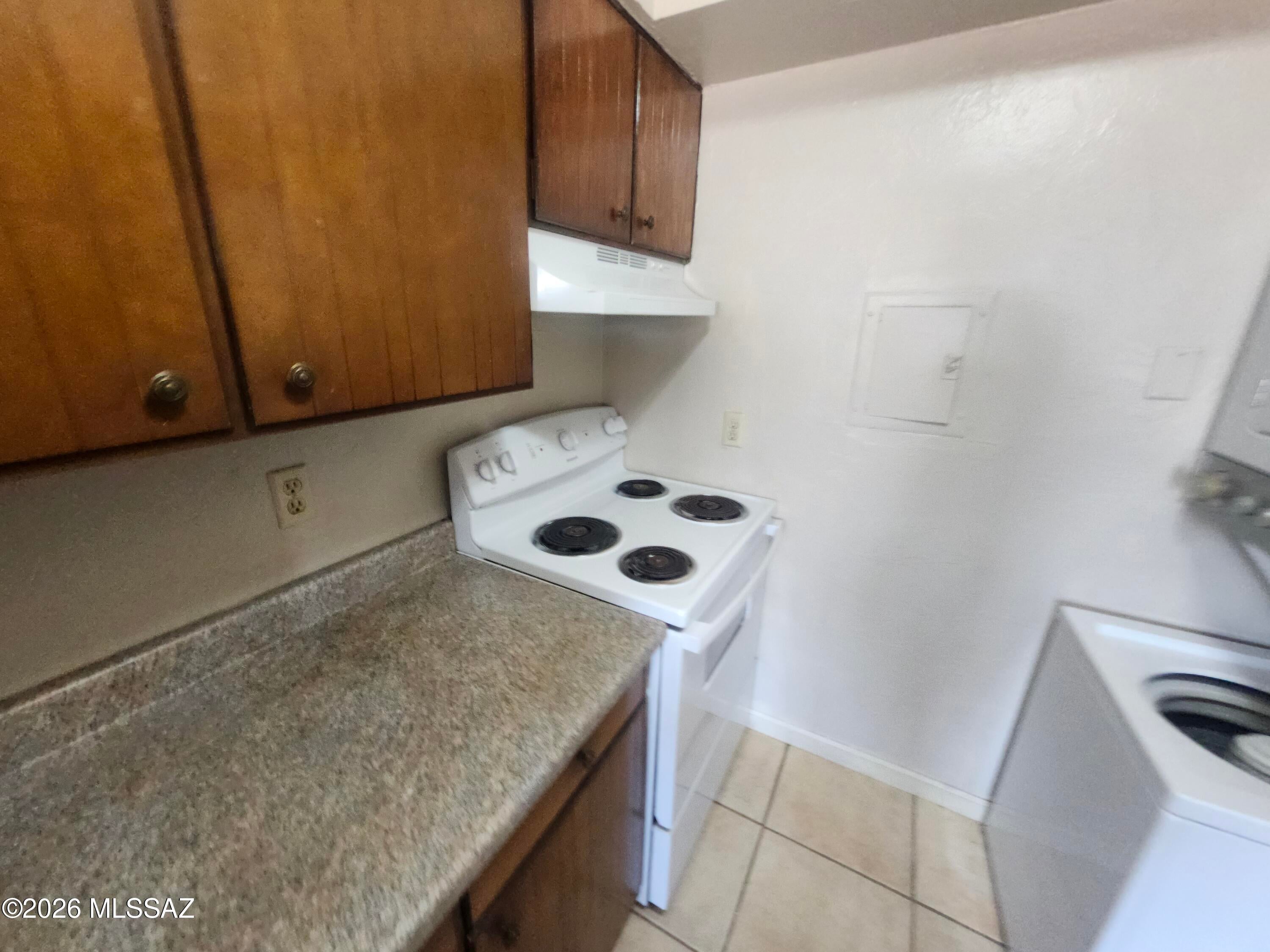 Villa Del Vista Condominium - Residential Lease