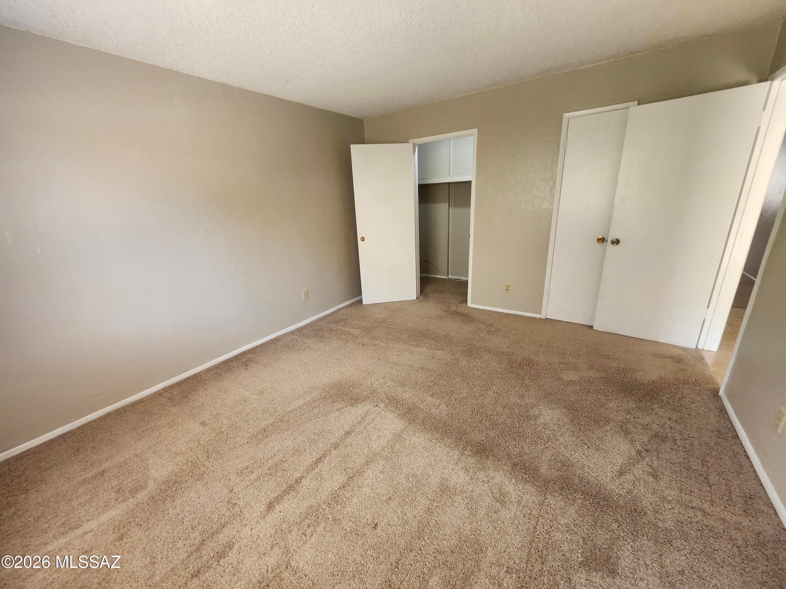 Villa Del Vista Condominium - Residential Lease