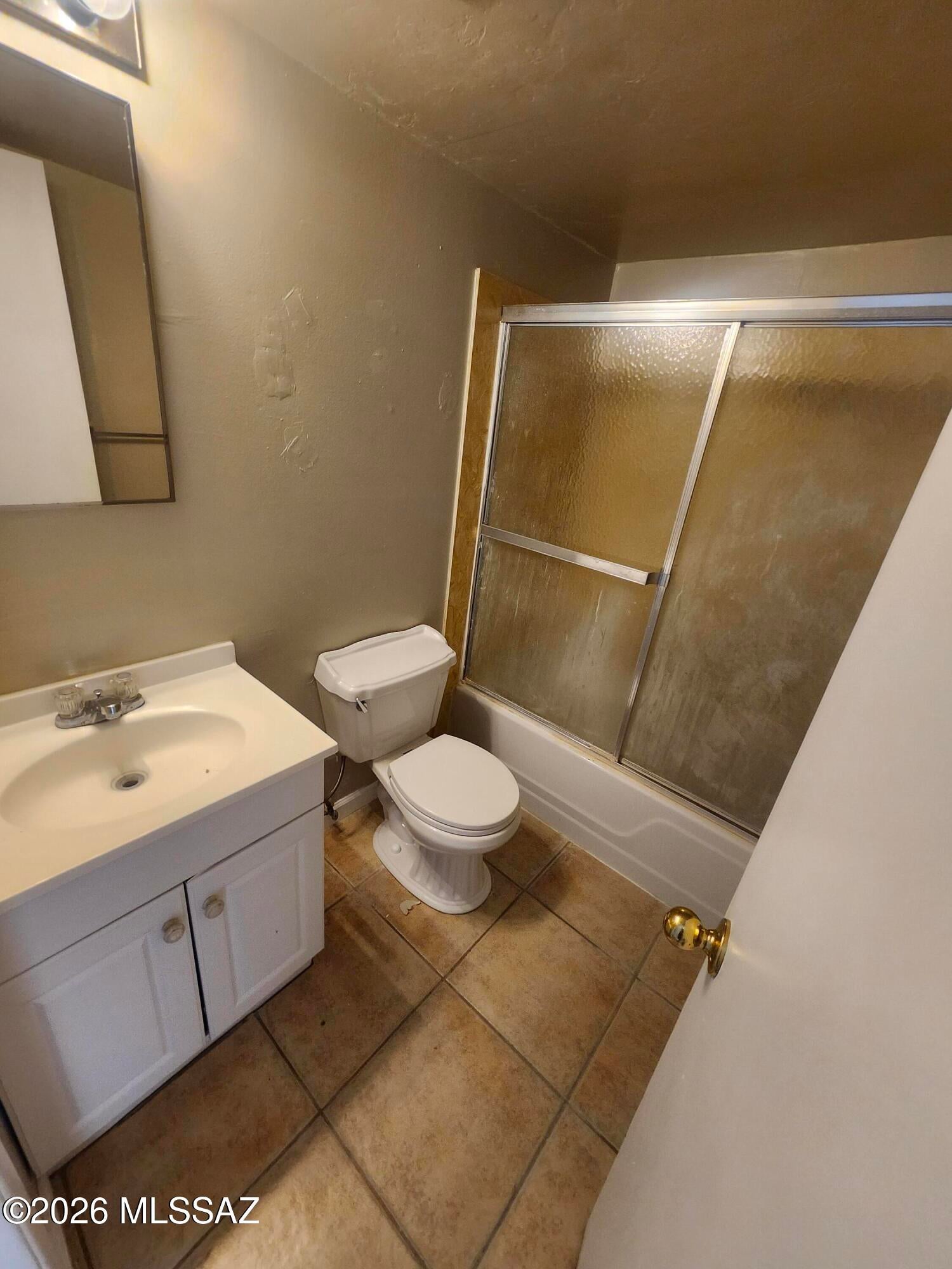 Villa Del Vista Condominium - Residential Lease