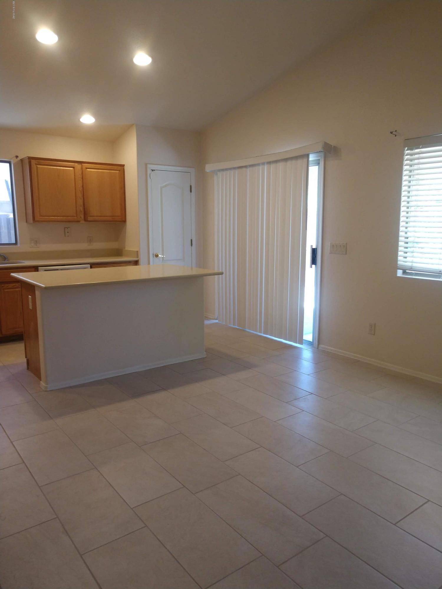 Casas Adobes Country Club Est. - Residential Lease